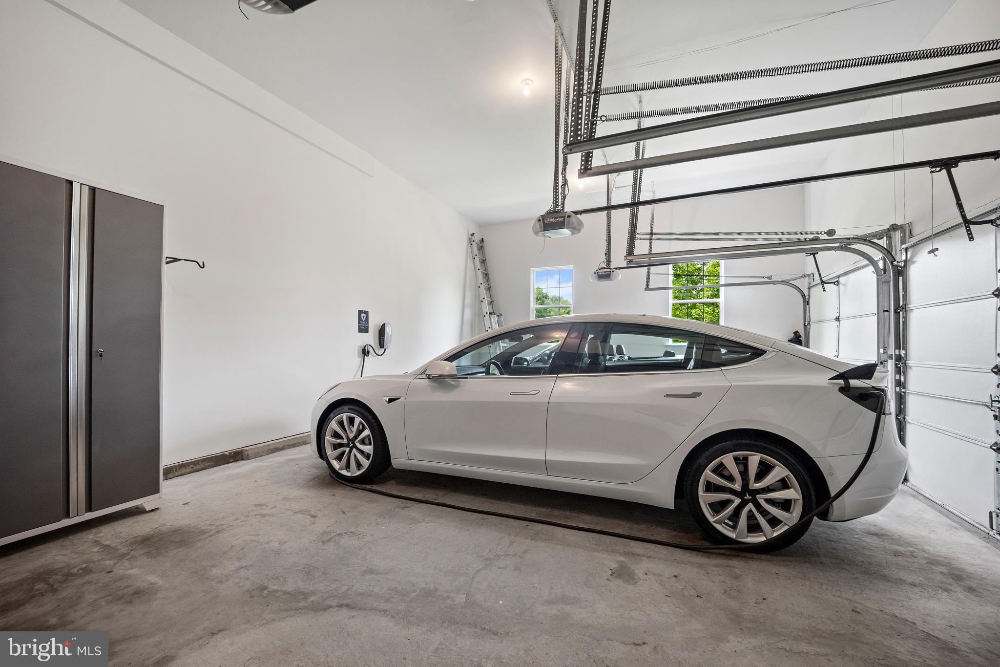 PICKERING MEADOWS - Residential