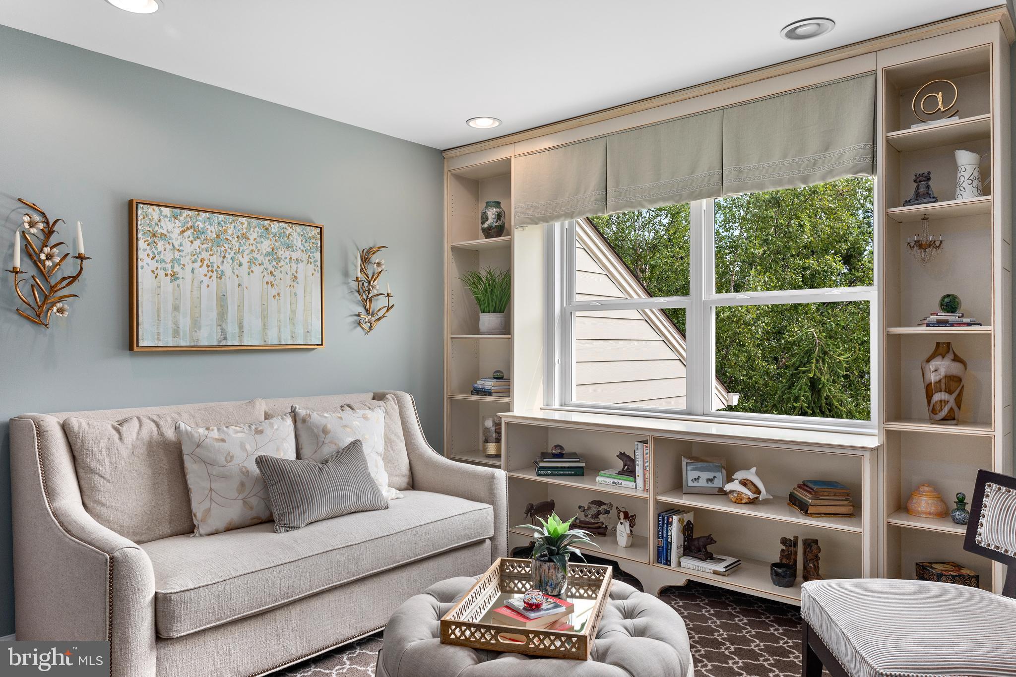 PICKERING MEADOWS - Residential