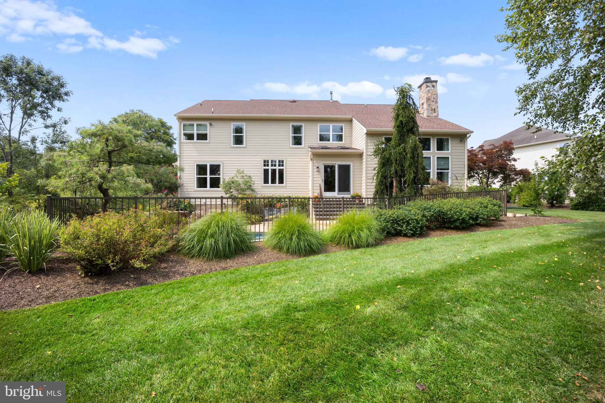 PICKERING MEADOWS - Residential