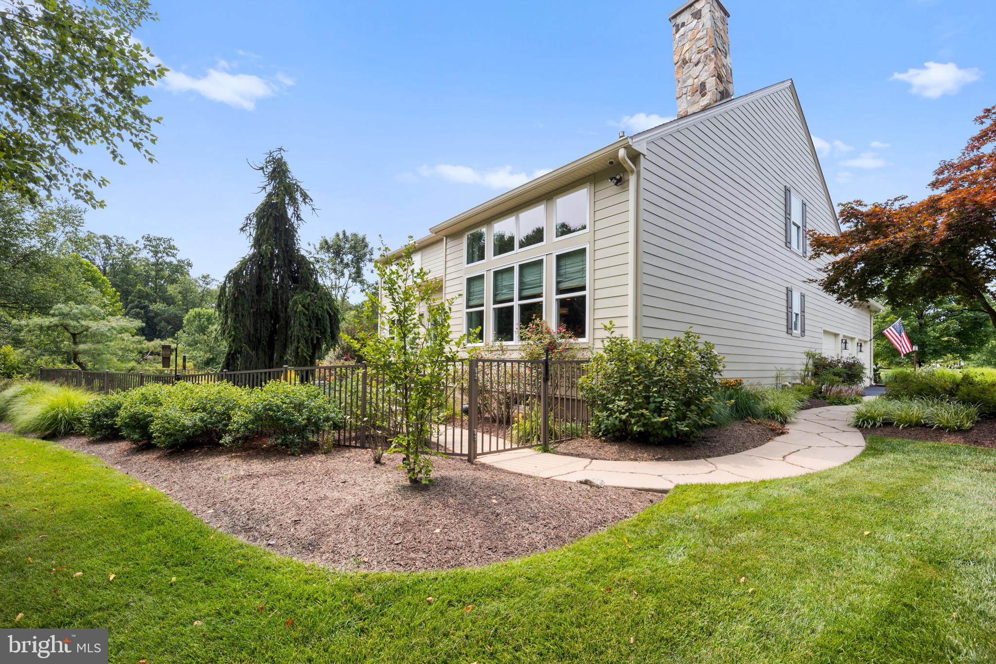 PICKERING MEADOWS - Residential