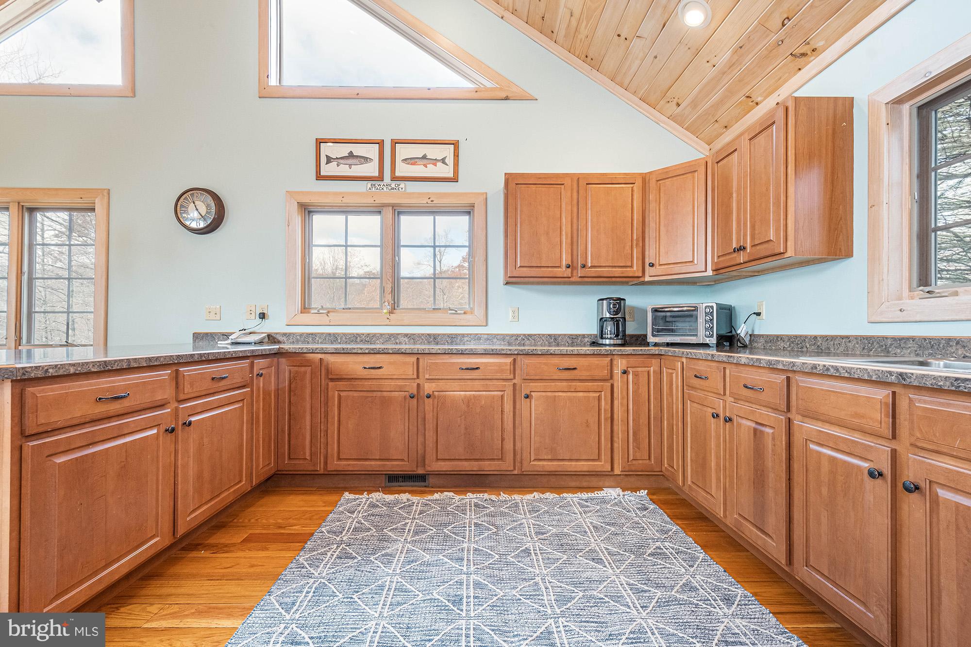 DEEP CREEK HIGHLANDS - Residential