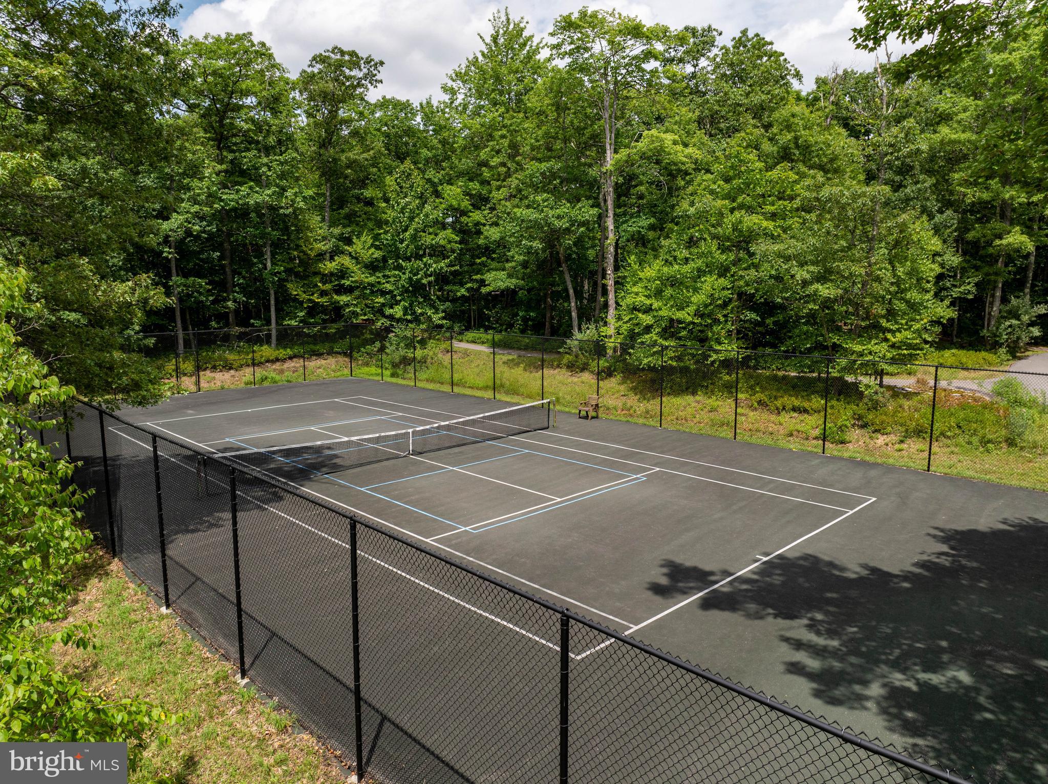 DEEP CREEK HIGHLANDS - Residential