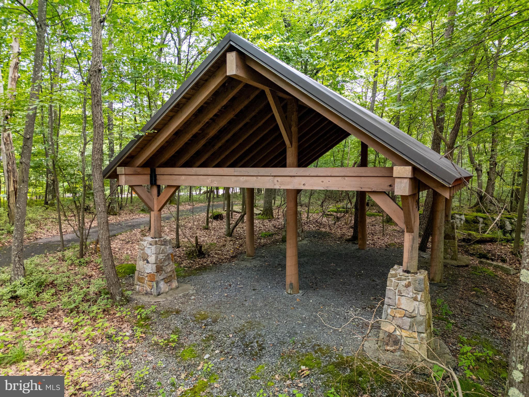 DEEP CREEK HIGHLANDS - Residential