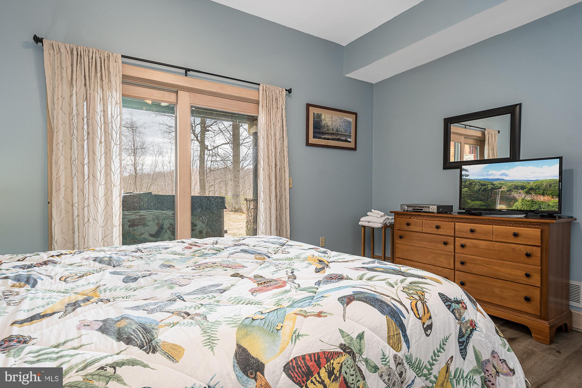 DEEP CREEK HIGHLANDS - Residential