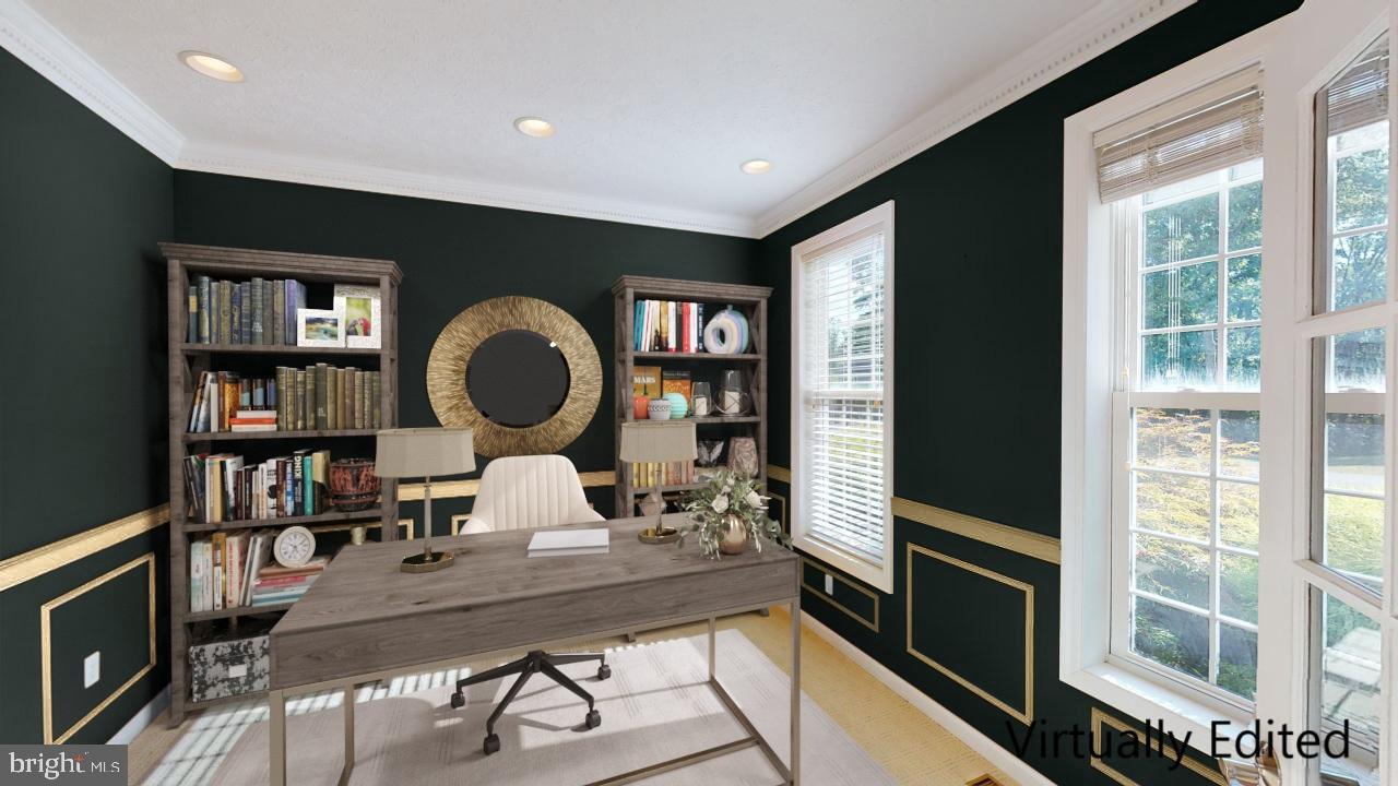 LAKEWOOD - Residential