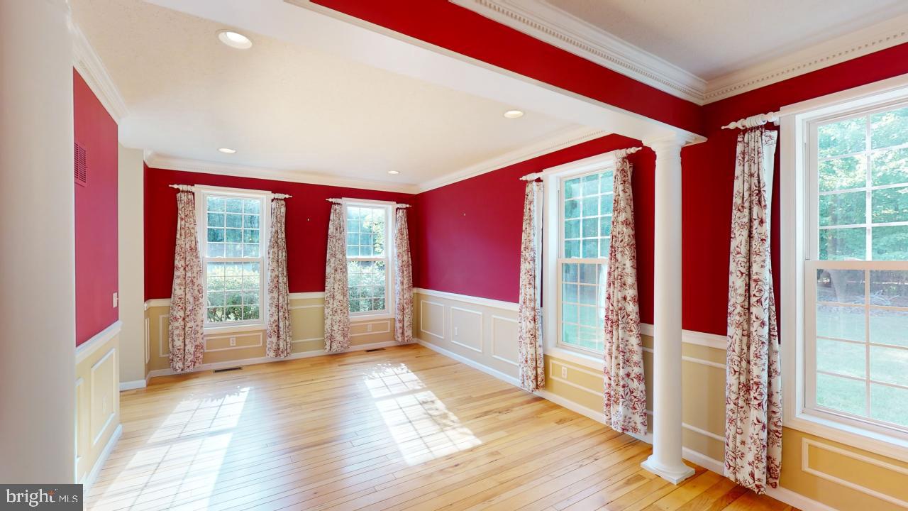 LAKEWOOD - Residential