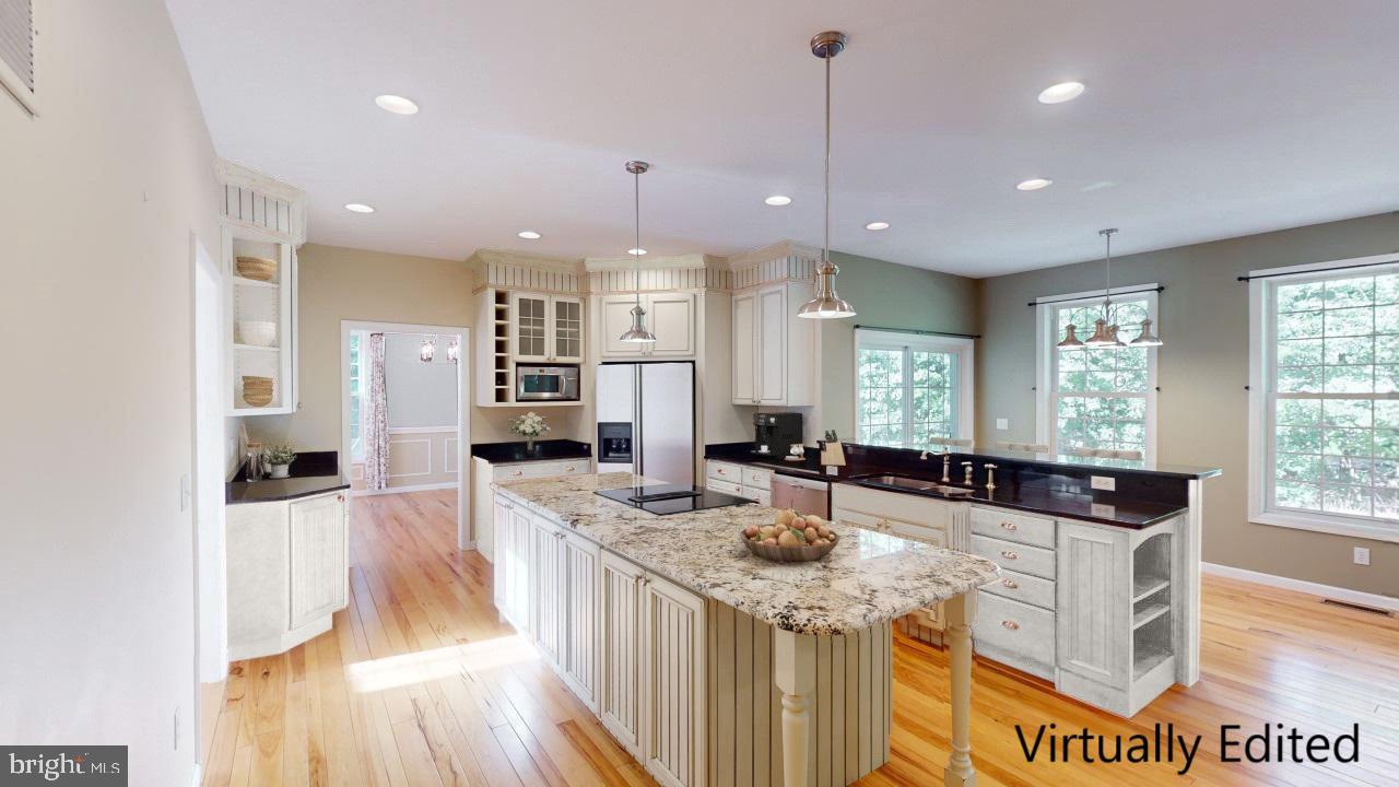 LAKEWOOD - Residential