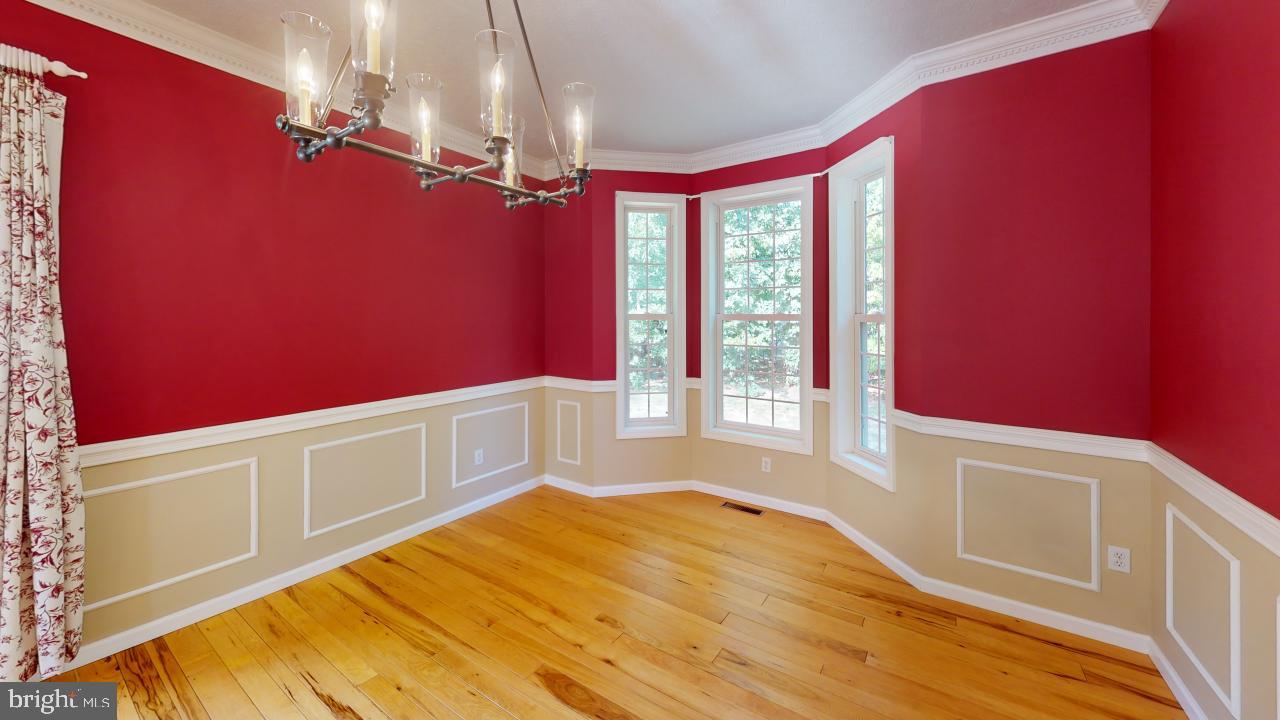 LAKEWOOD - Residential