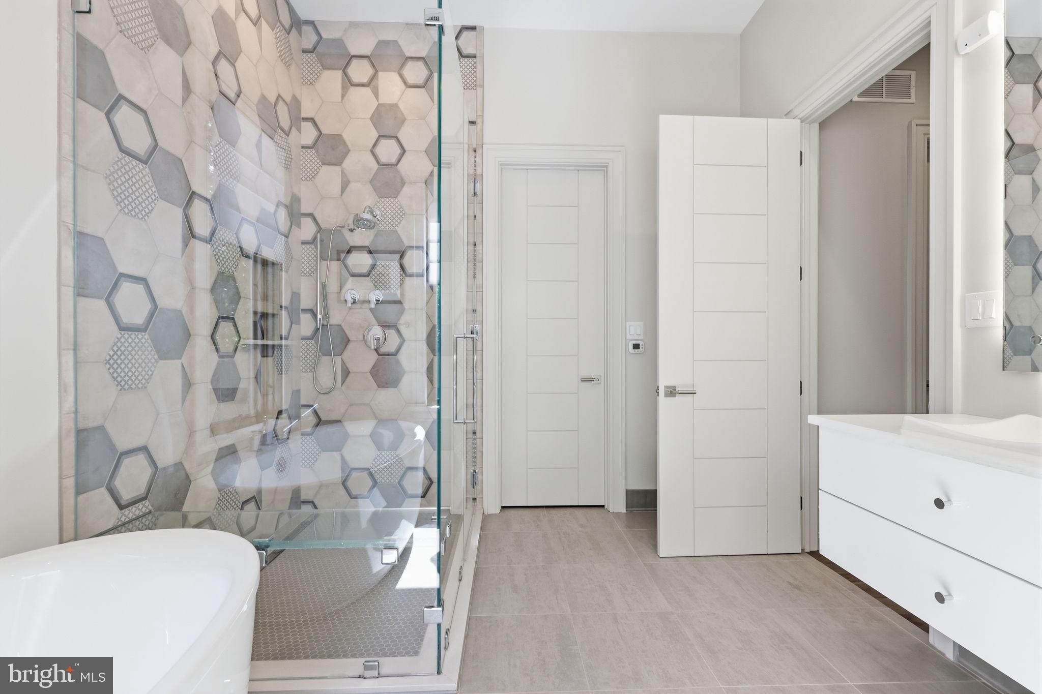 DOYLESTOWN BORO - Residential