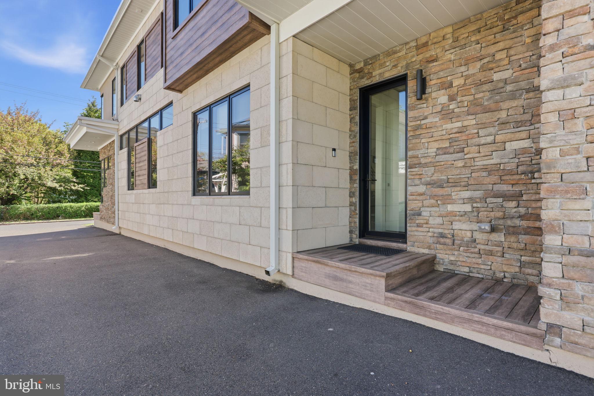 DOYLESTOWN BORO - Residential