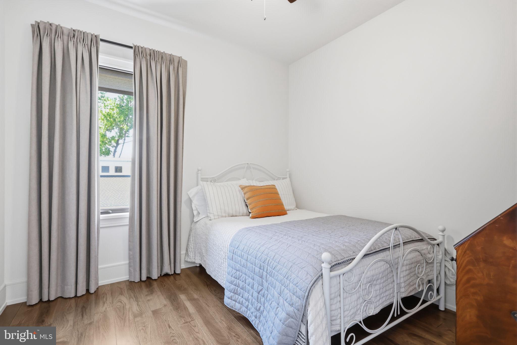 DOYLESTOWN BORO - Residential