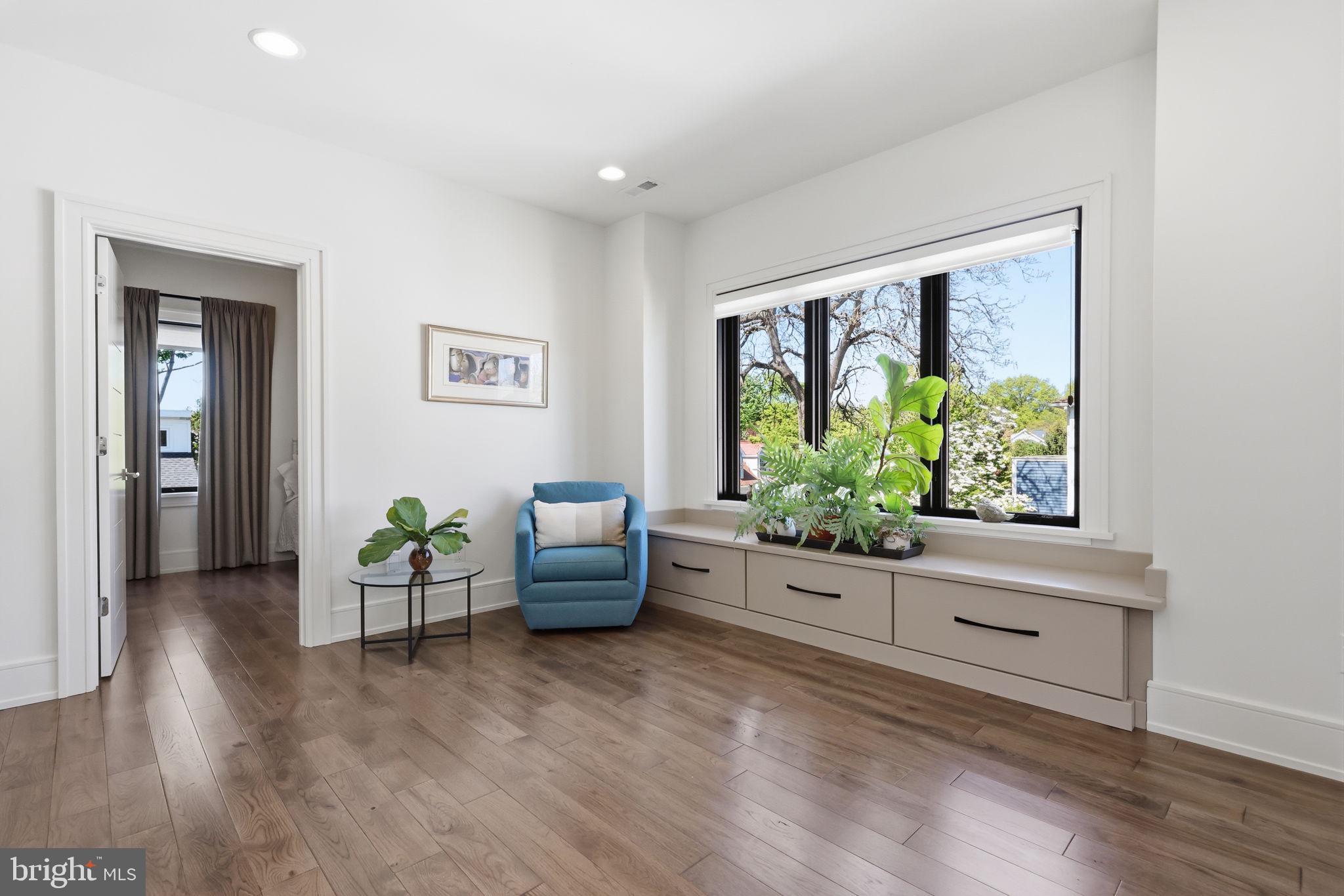 DOYLESTOWN BORO - Residential