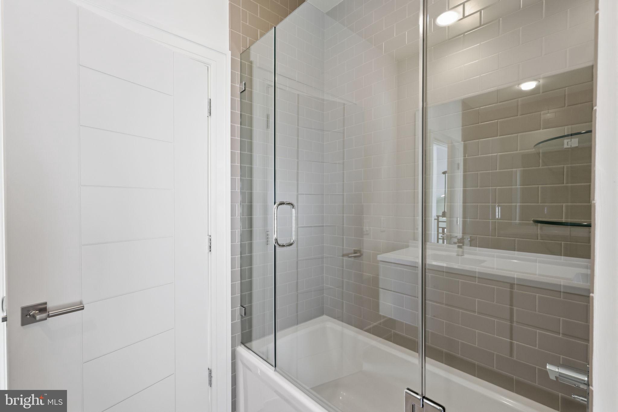 DOYLESTOWN BORO - Residential