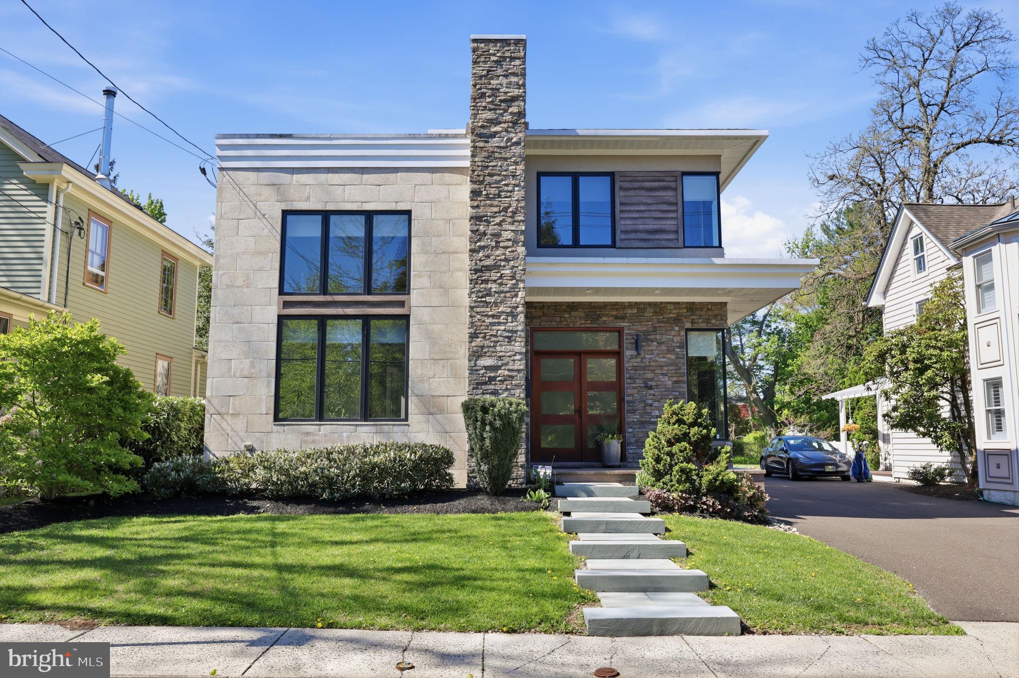 DOYLESTOWN BORO - Residential