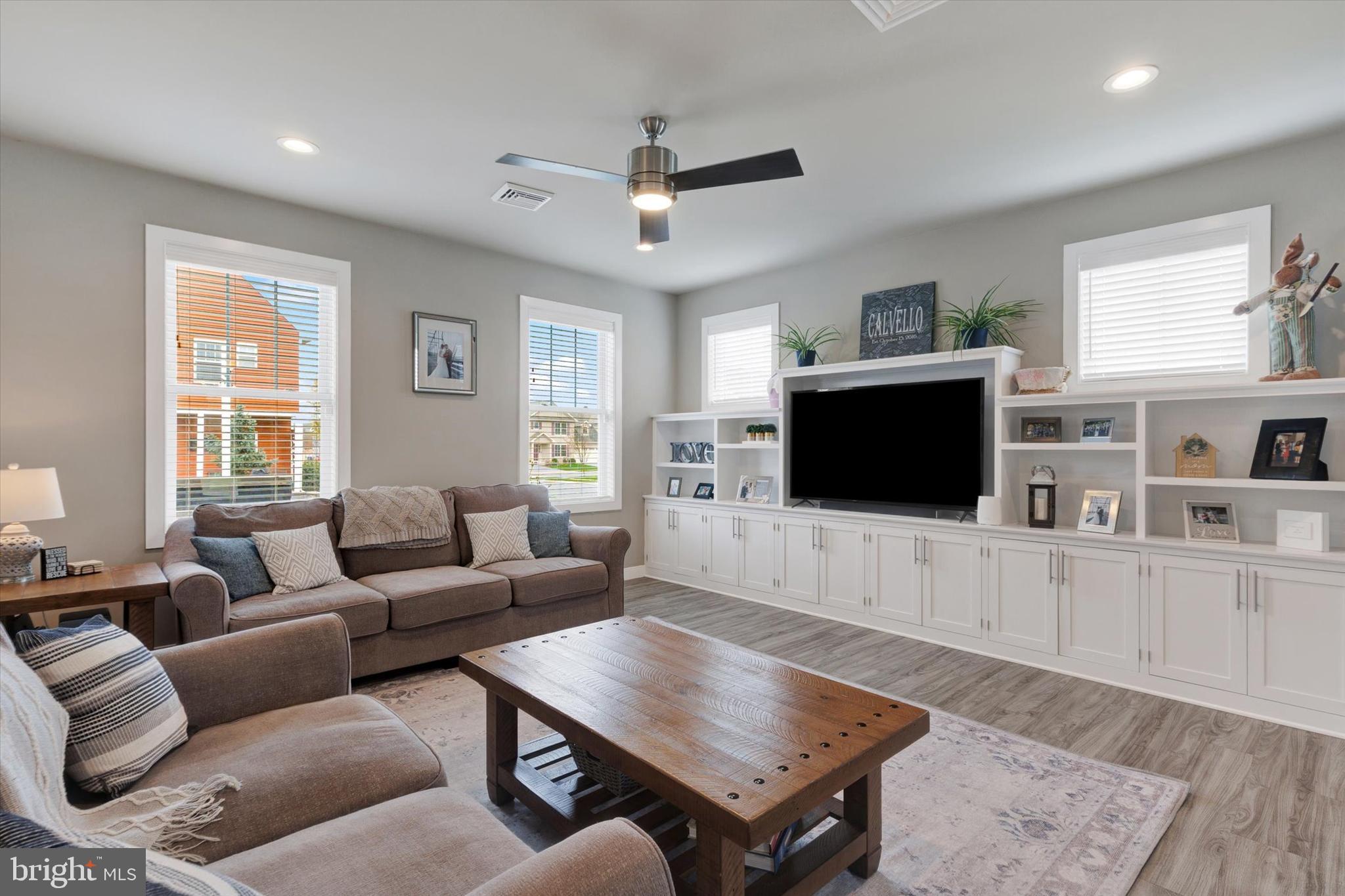 THE GABLES AT ELM TREE - Residential