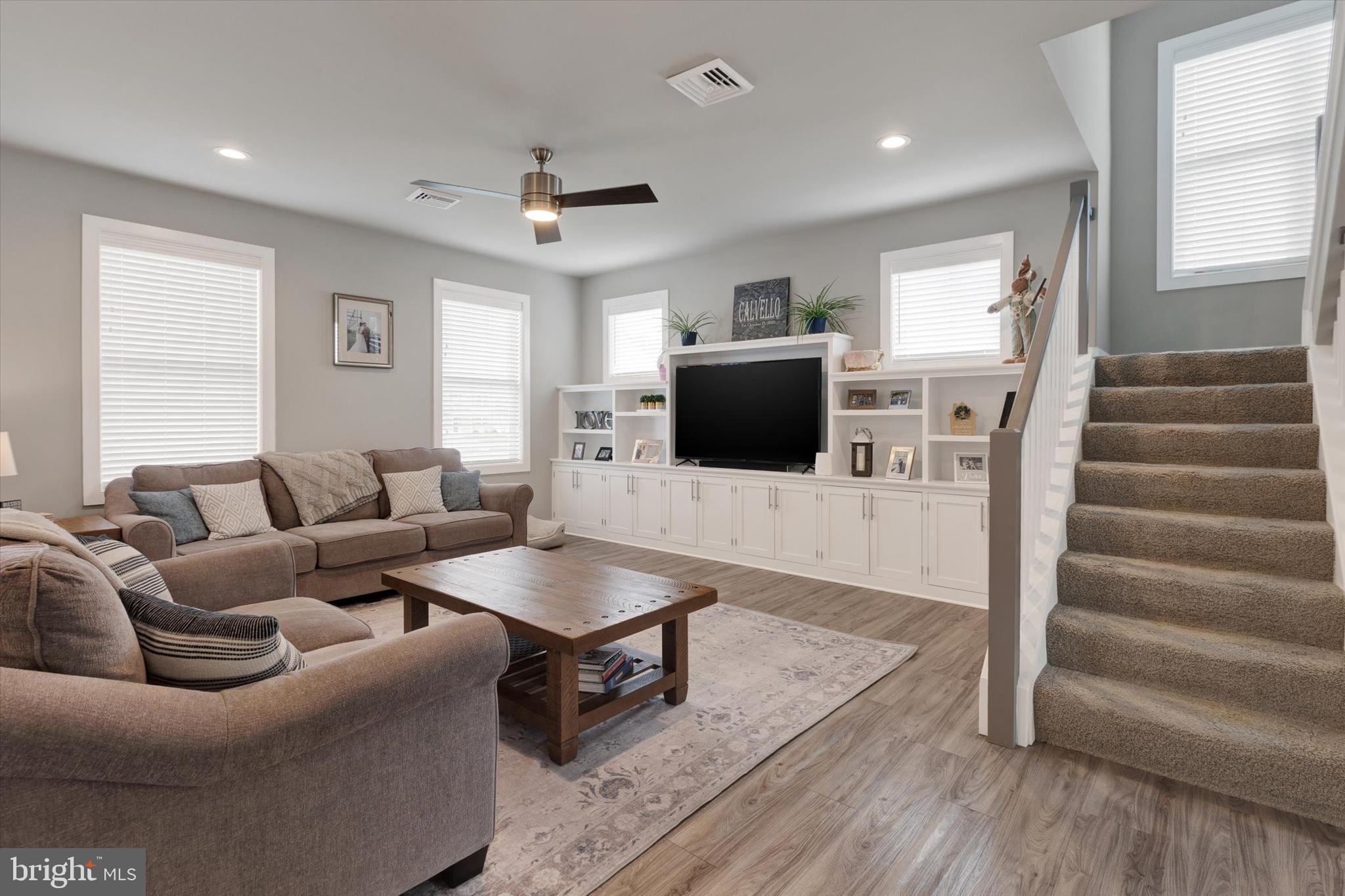 THE GABLES AT ELM TREE - Residential