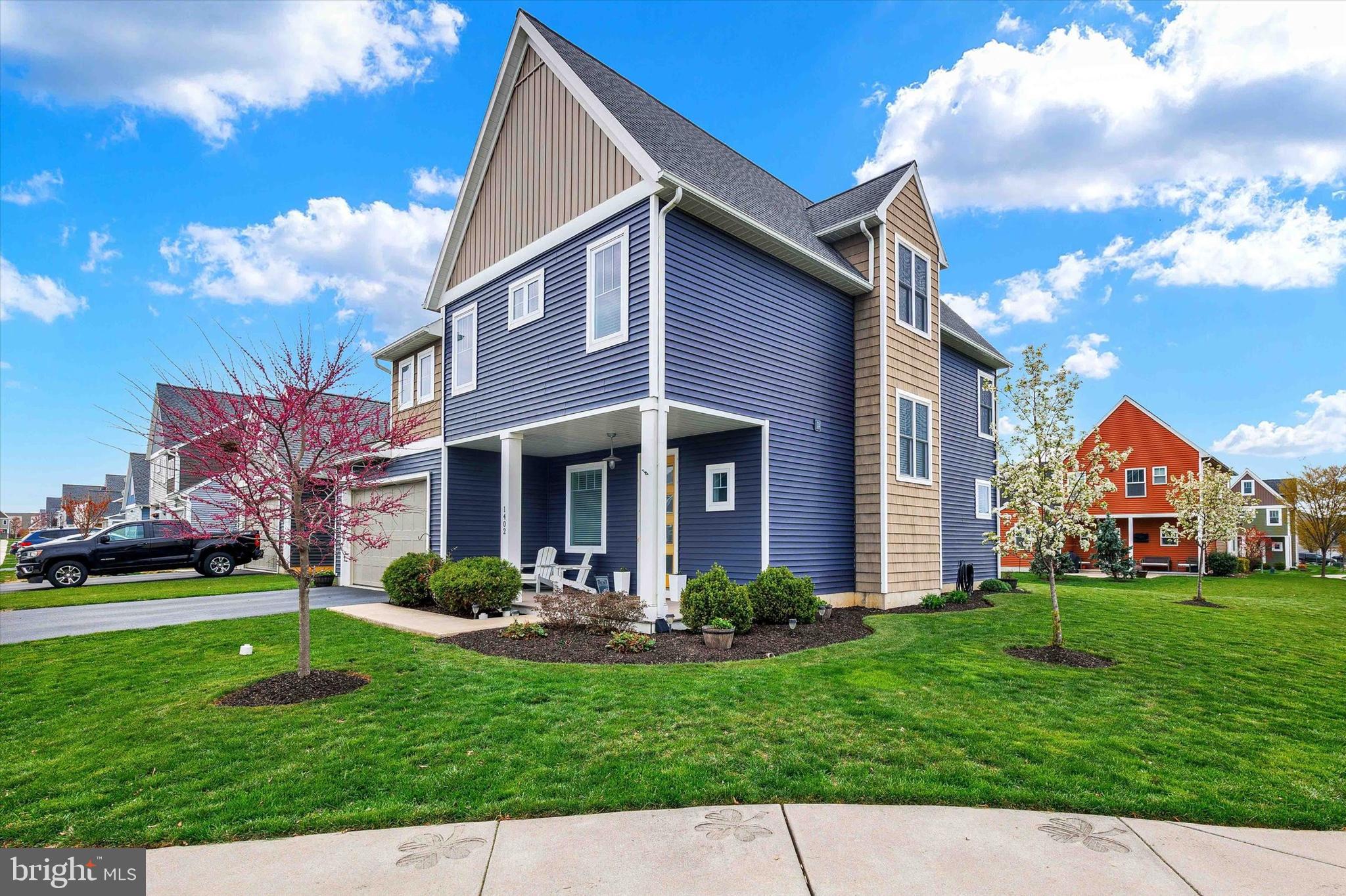 1402 HEATHERWOOD DRIVE