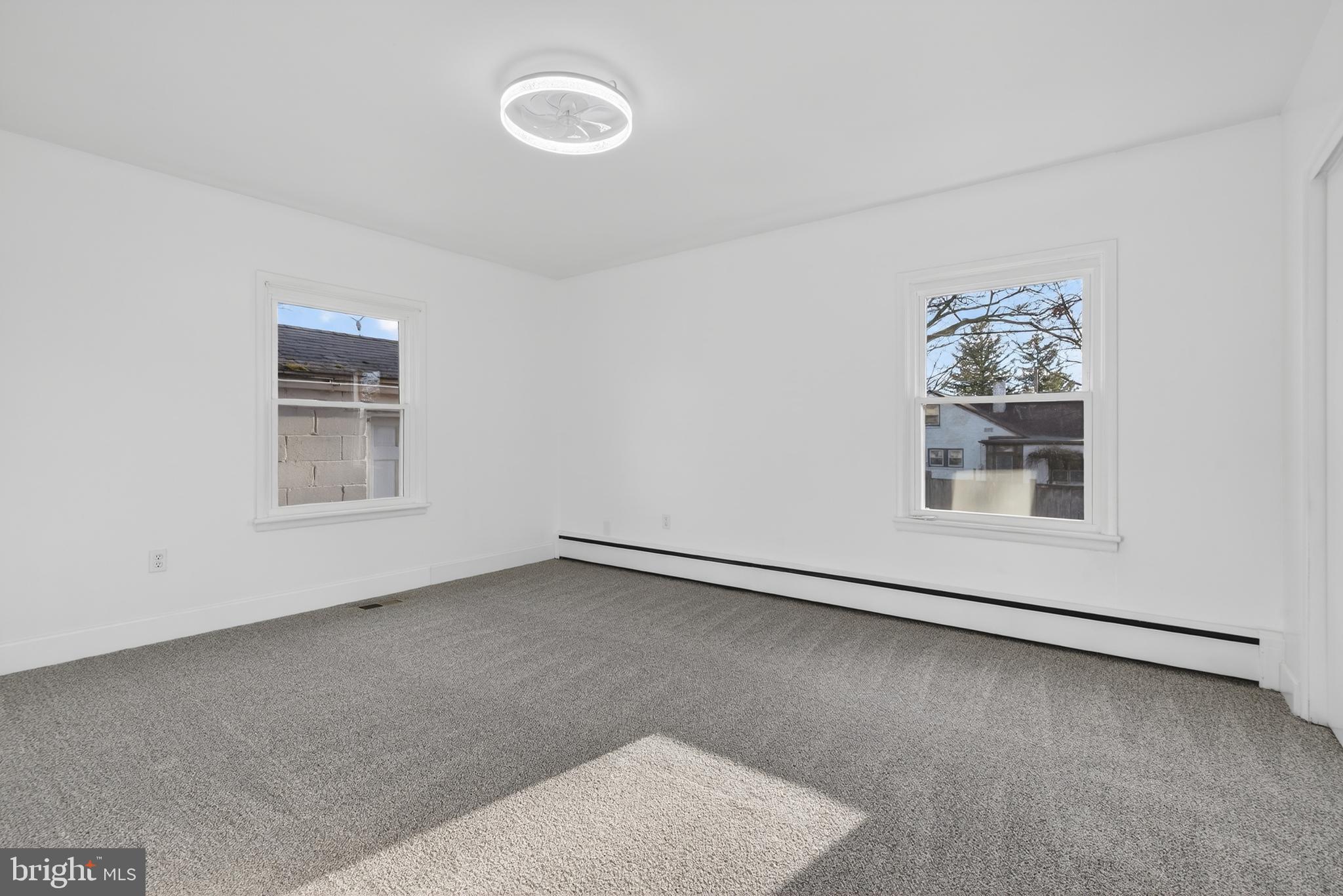 RED LION - Residential