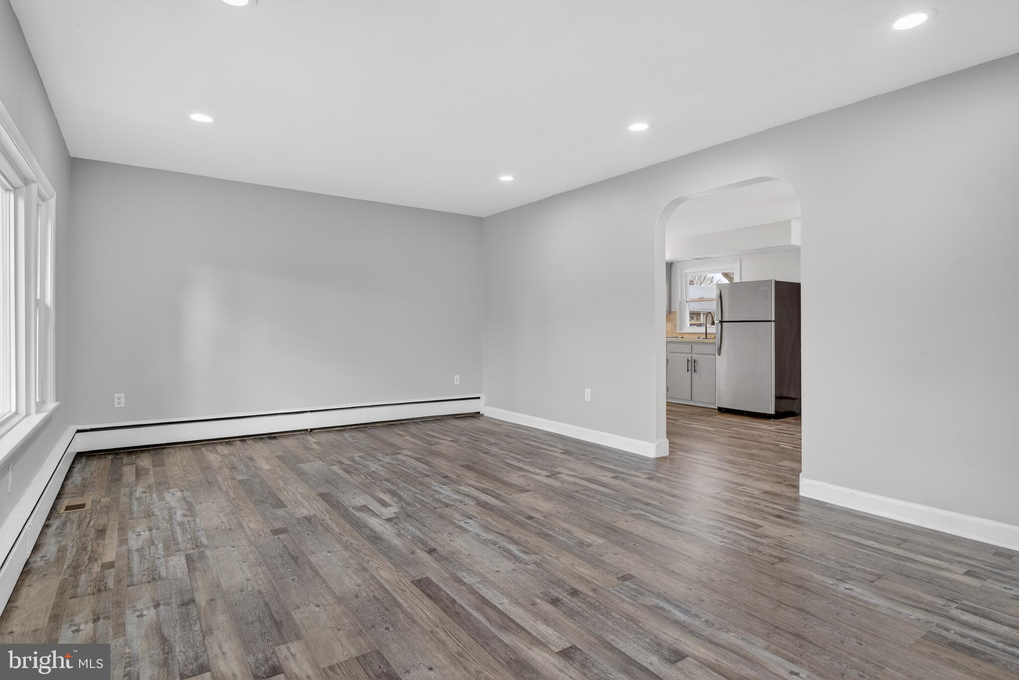 RED LION - Residential