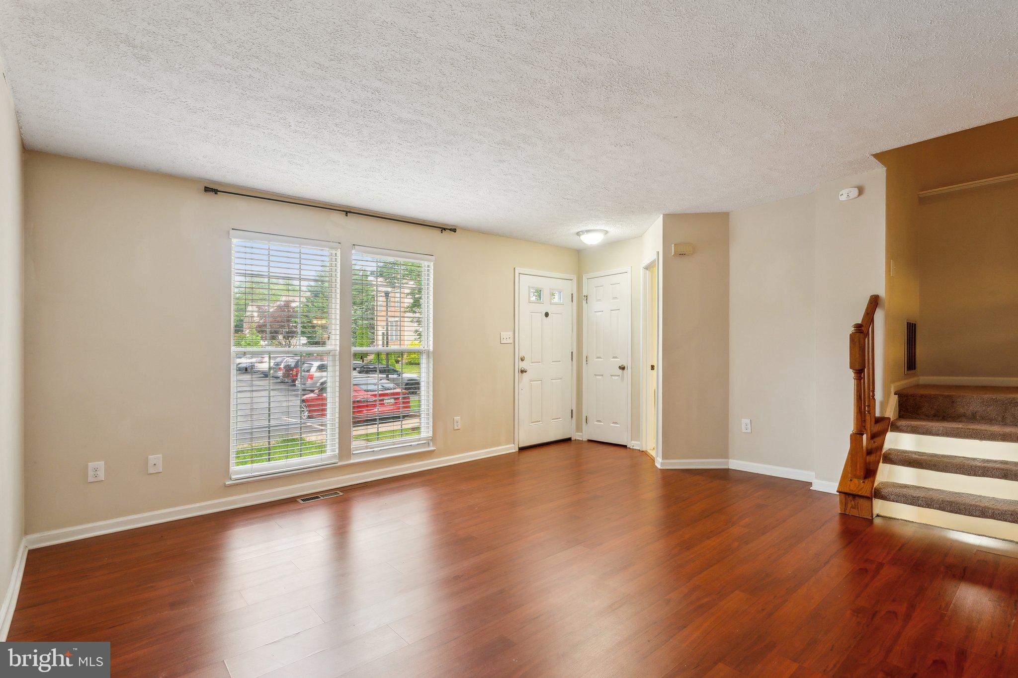 STUART MECHANIC - Residential Lease