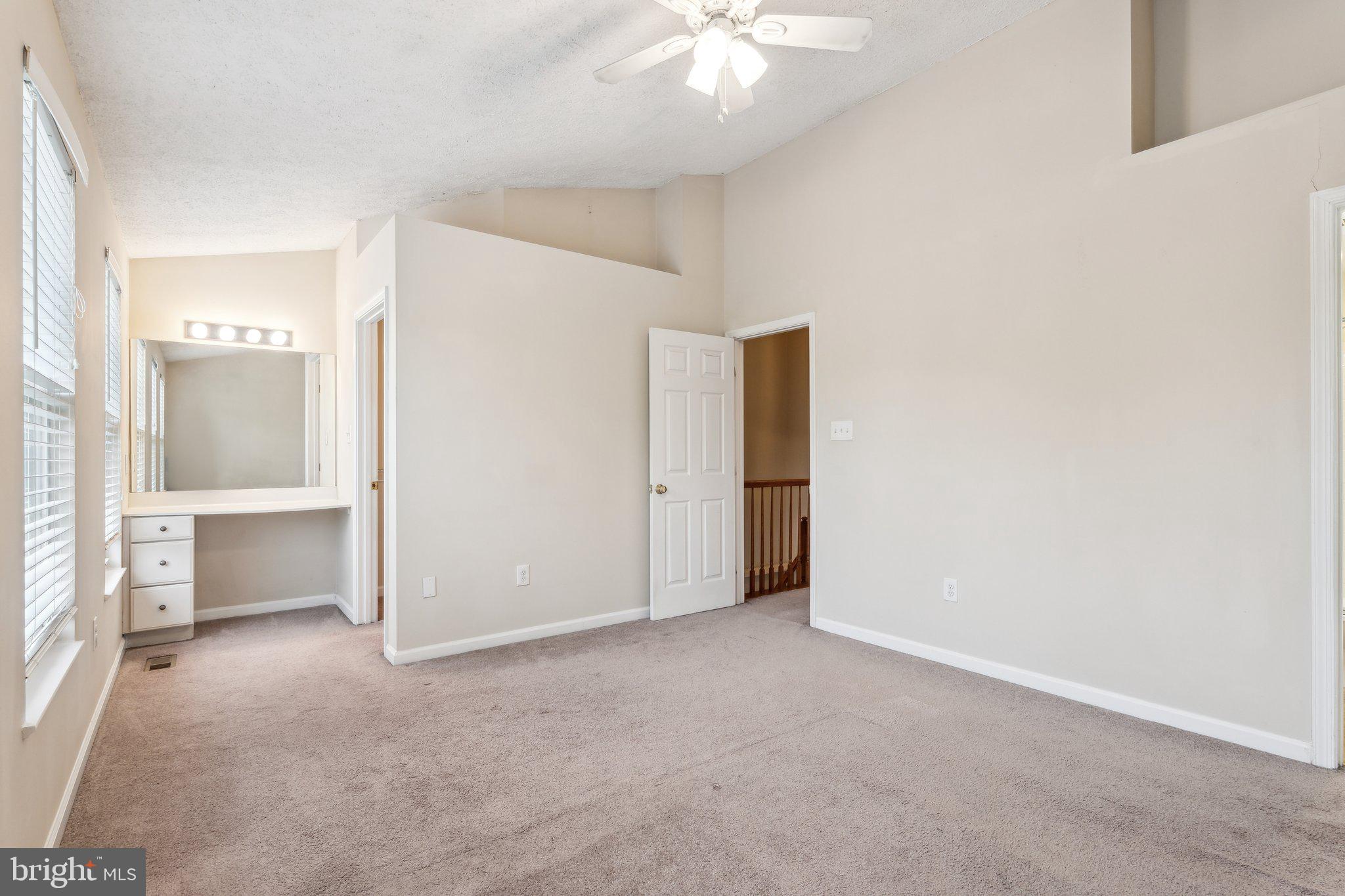 STUART MECHANIC - Residential Lease