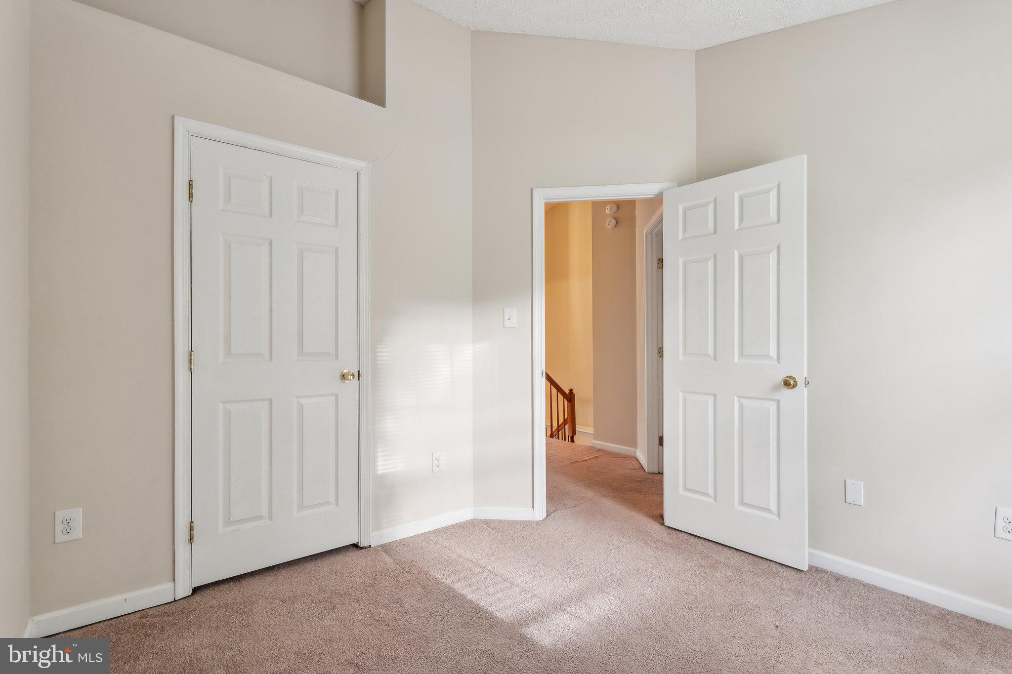 STUART MECHANIC - Residential Lease