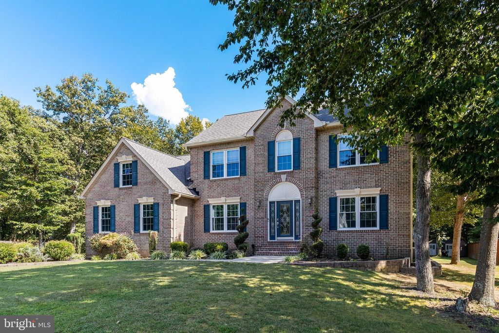 Photo of 1012 Northampton Drive, LA PLATA, MD 20646 (MLS # MDCH2048200)