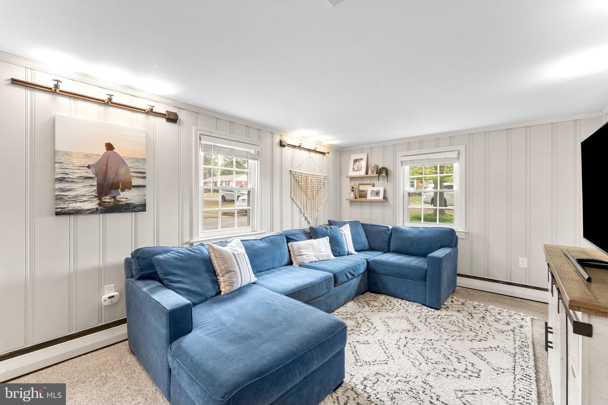 ROXBURY - Residential