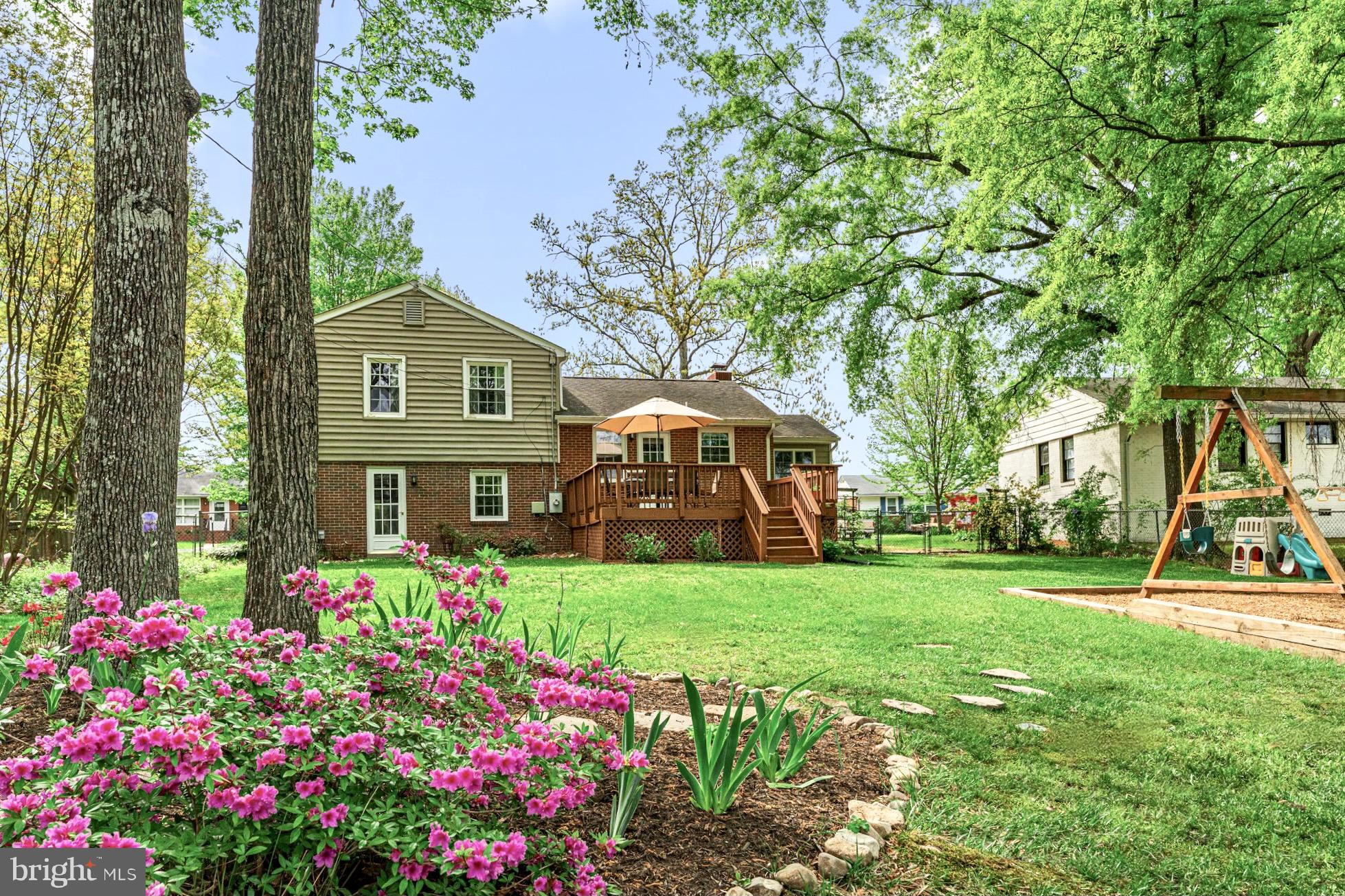 ROXBURY - Residential