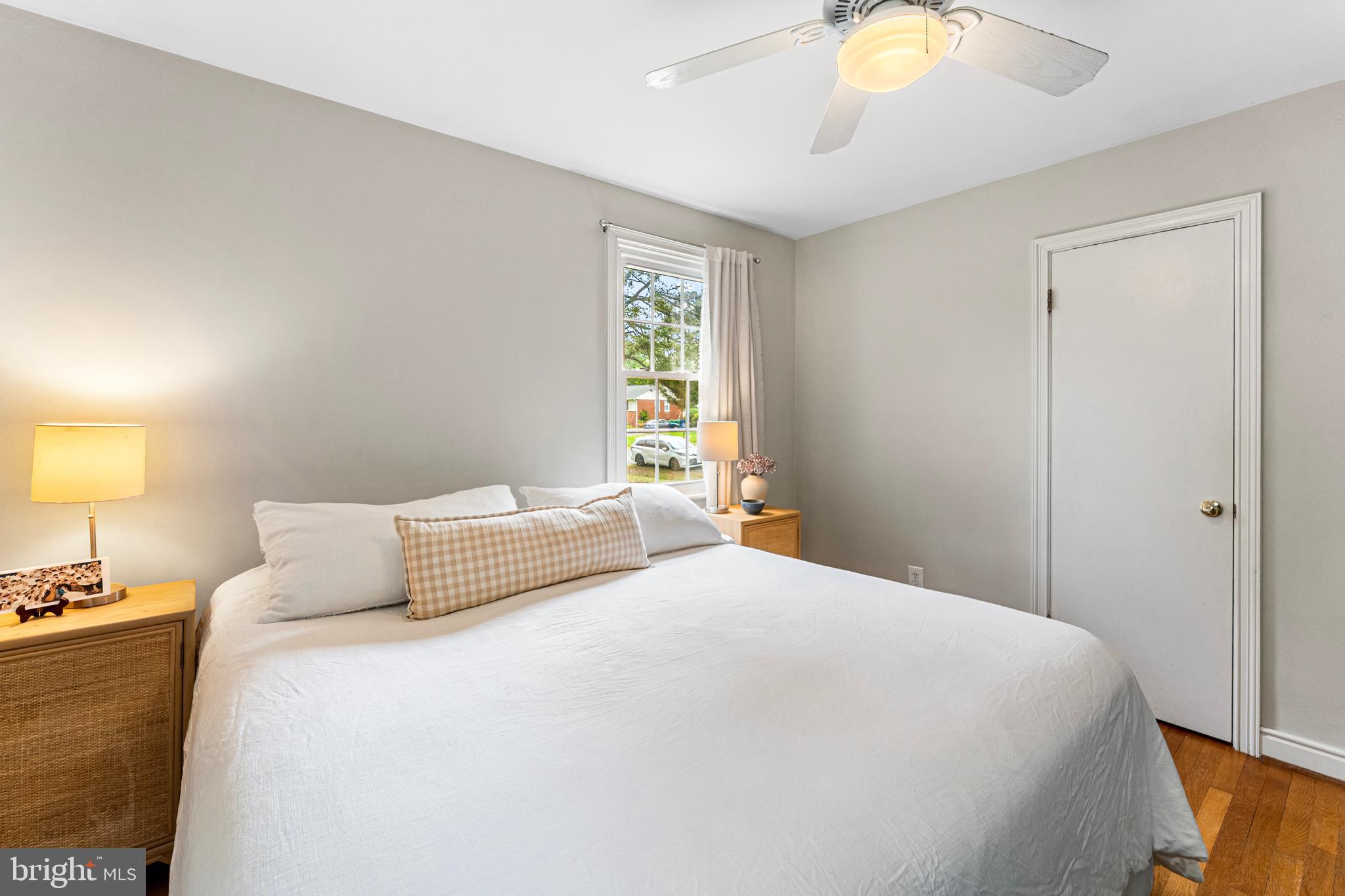 ROXBURY - Residential