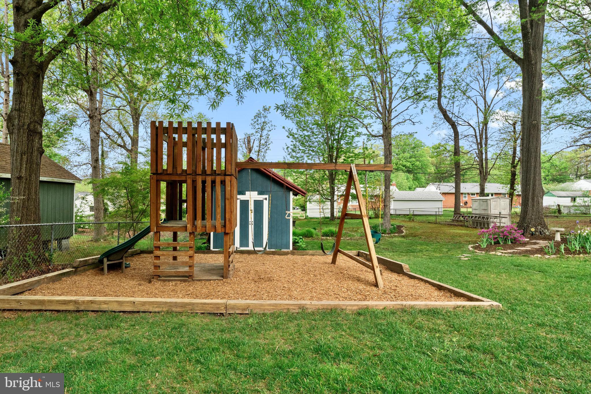 ROXBURY - Residential