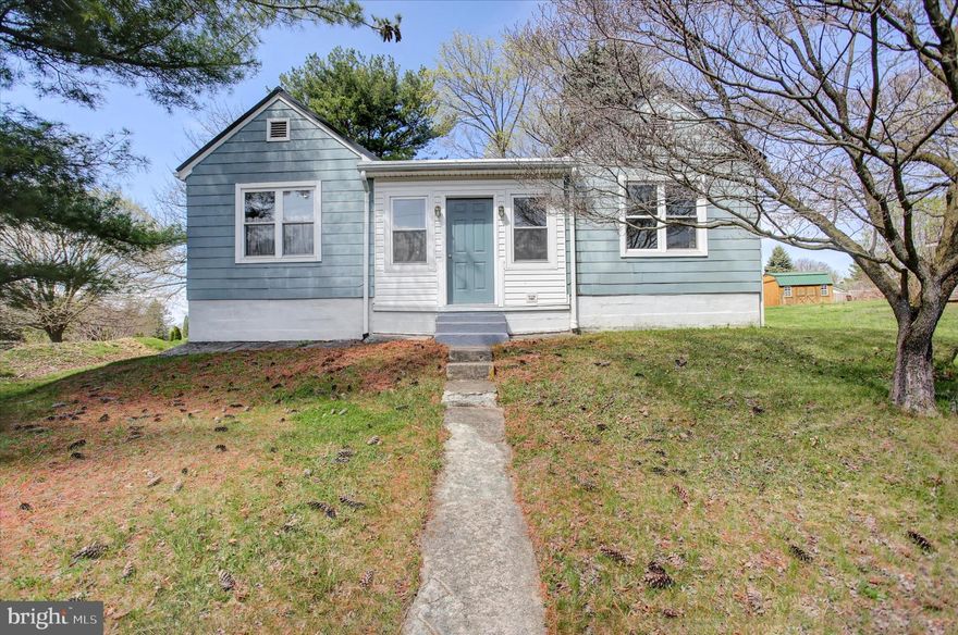 Charming and well-cared-for 3-bedroom, 1-bath home featuring easy one-level living in a convenient location. Enjoy the enclosed sun porch for morning coffee or evening unwinding. Recent updates include new carpet, fresh paint, a long-lasting metal roof, and a private wooden fence—perfect for comfort and peace of mind.