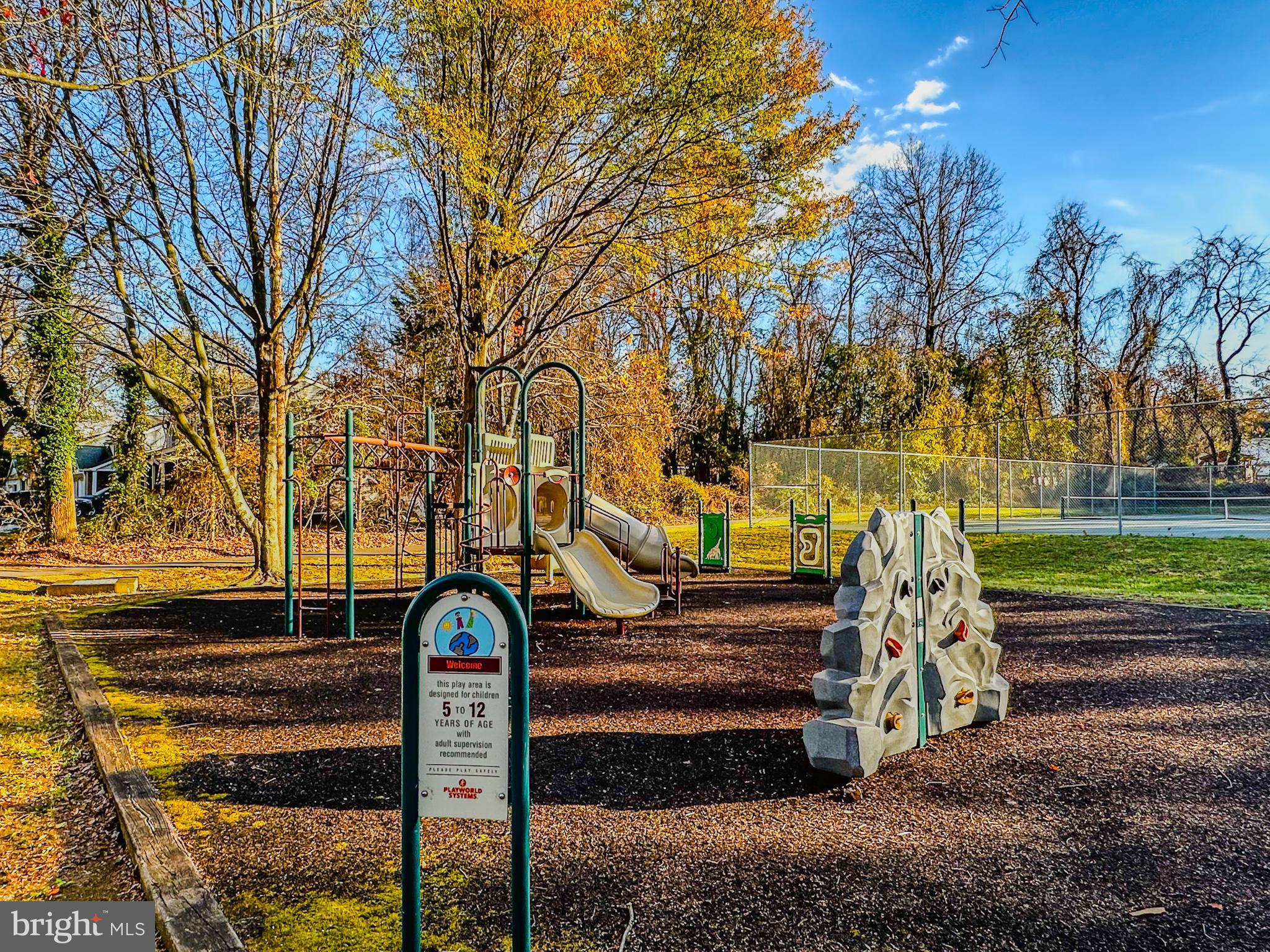 WILLOW GROVE PLAT 2 - Residential