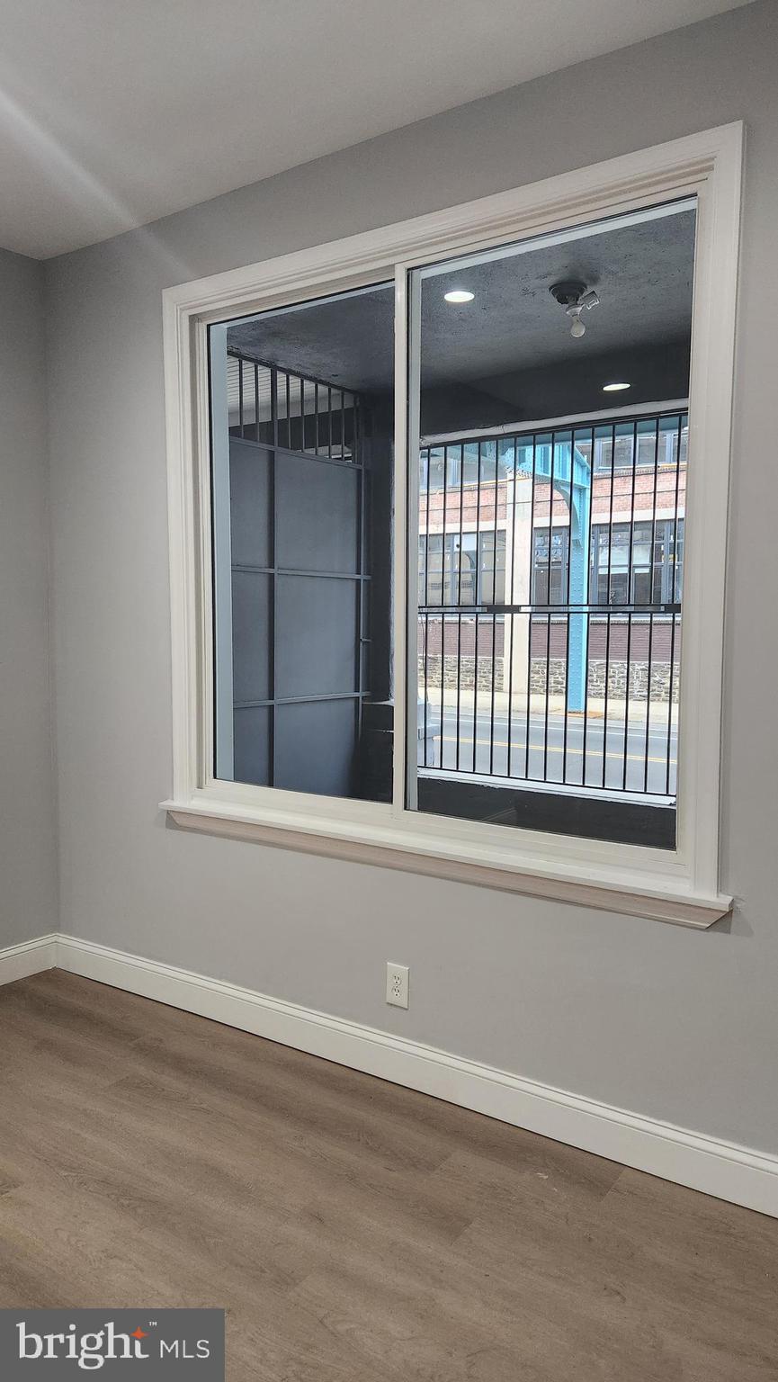 HARROWGATE - Residential