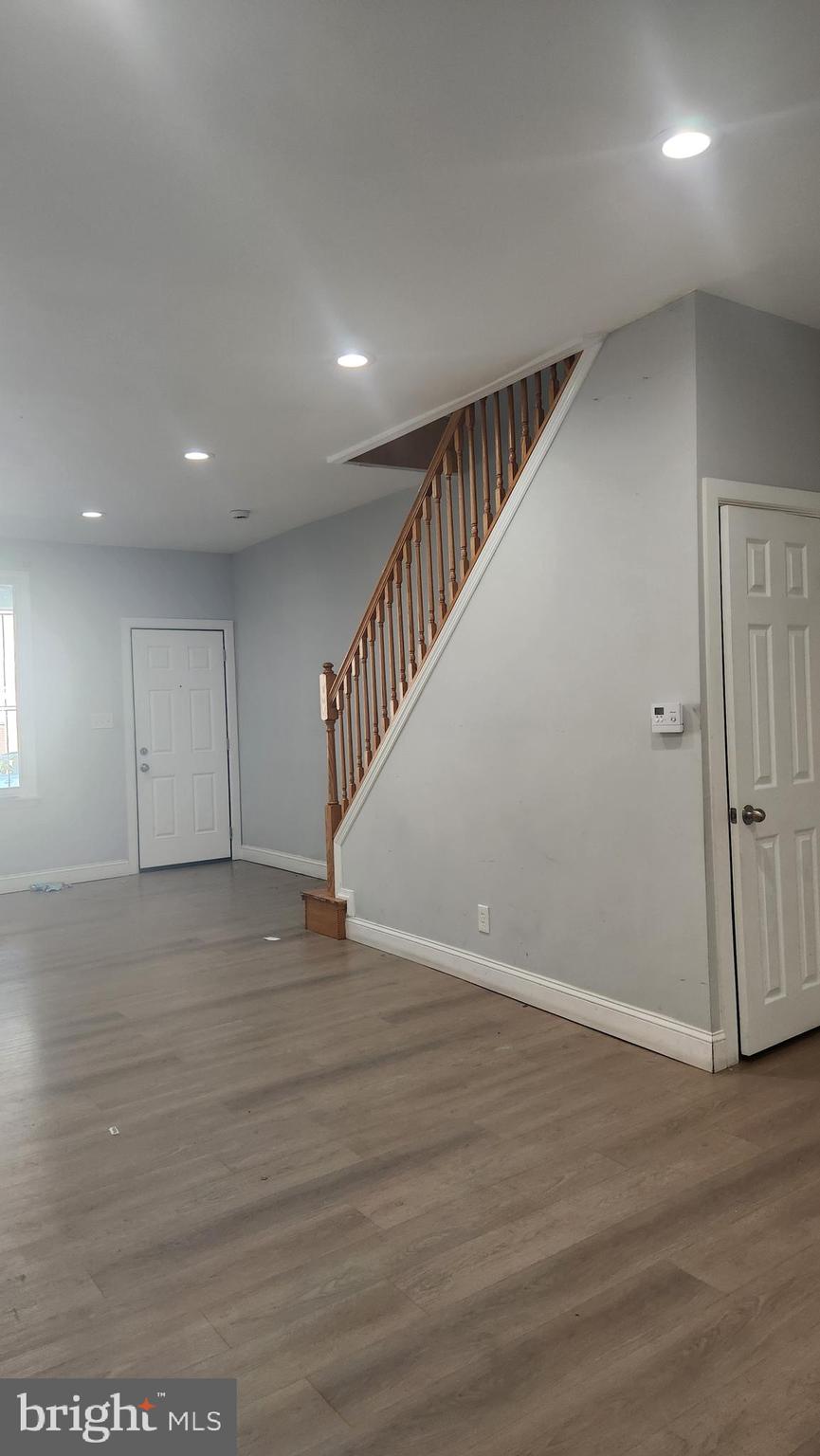 HARROWGATE - Residential