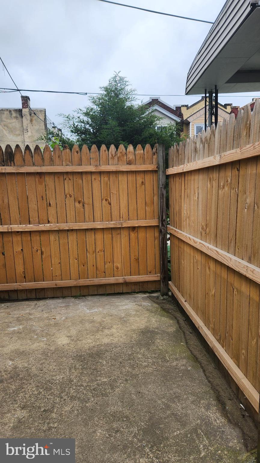 HARROWGATE - Residential