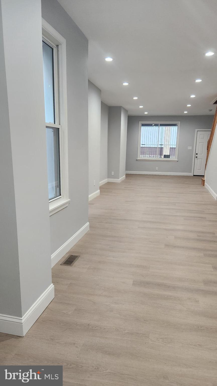 HARROWGATE - Residential