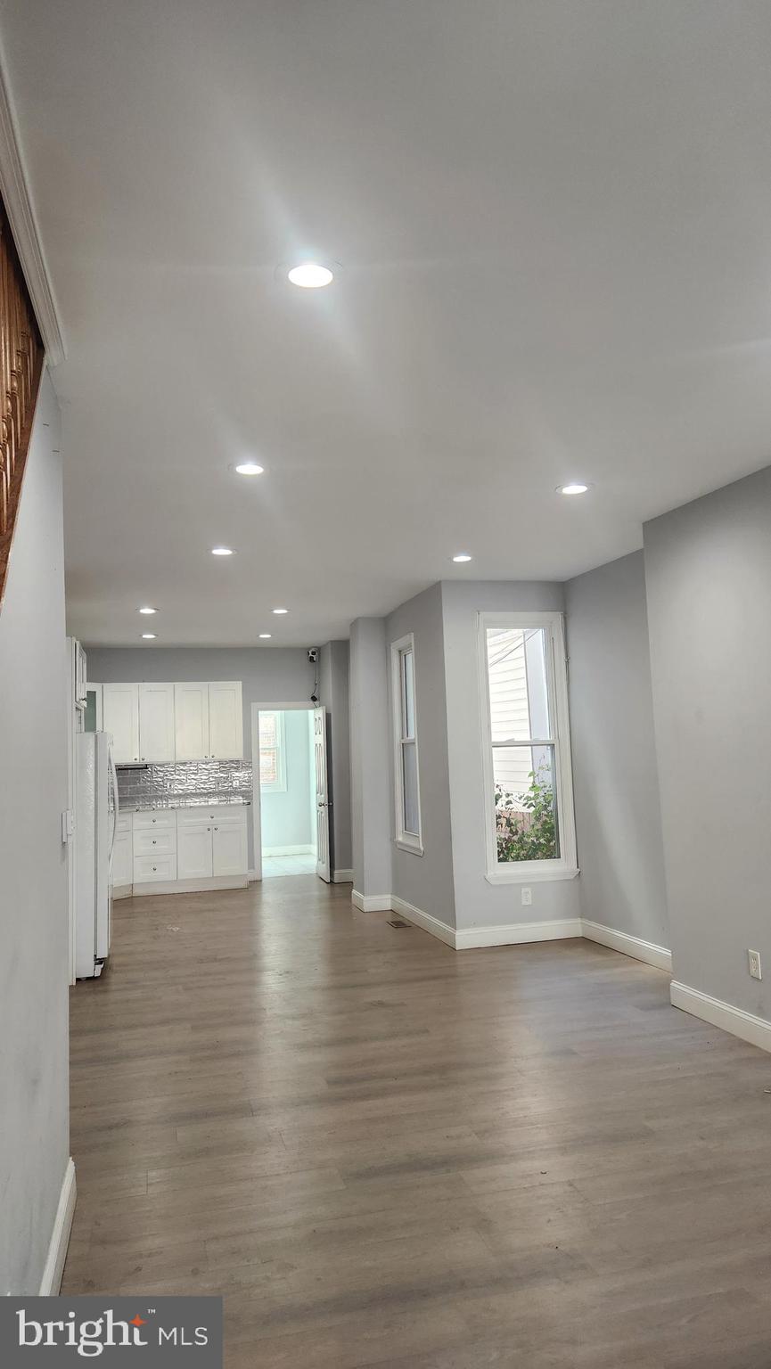 HARROWGATE - Residential