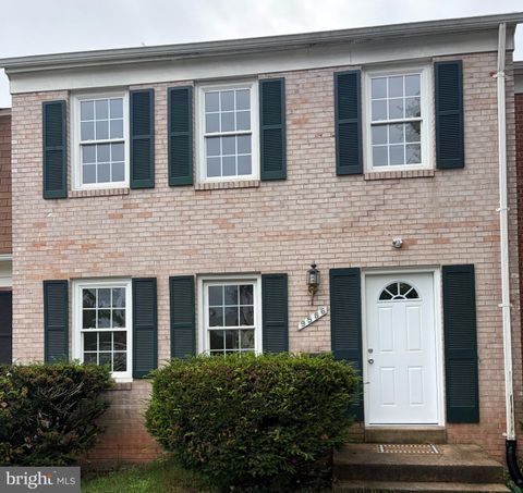 Photo of 9586 Covington Place, MANASSAS, VA 20109 (MLS # VAPW2124084)