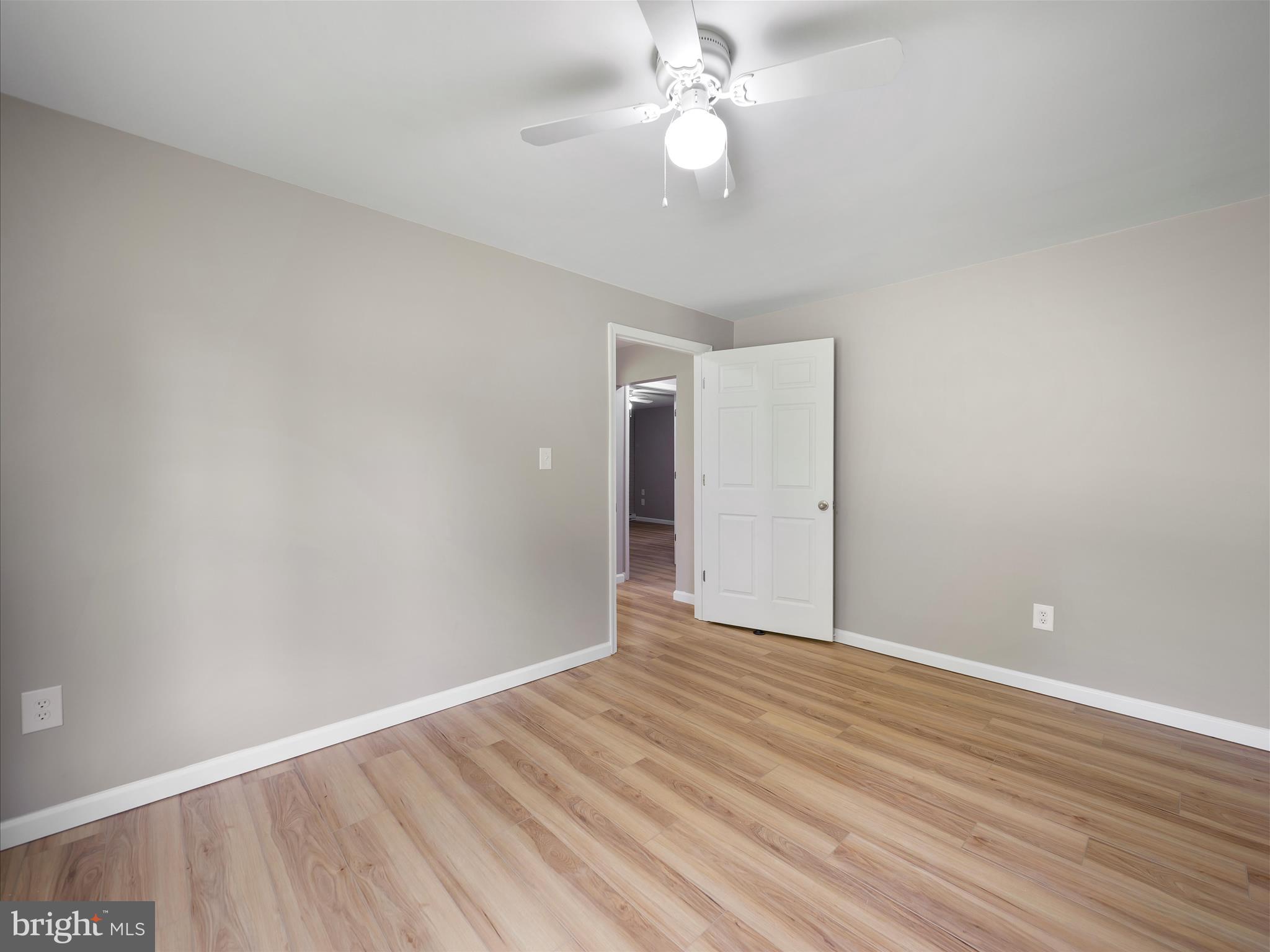 DOWNSVILLE - Residential