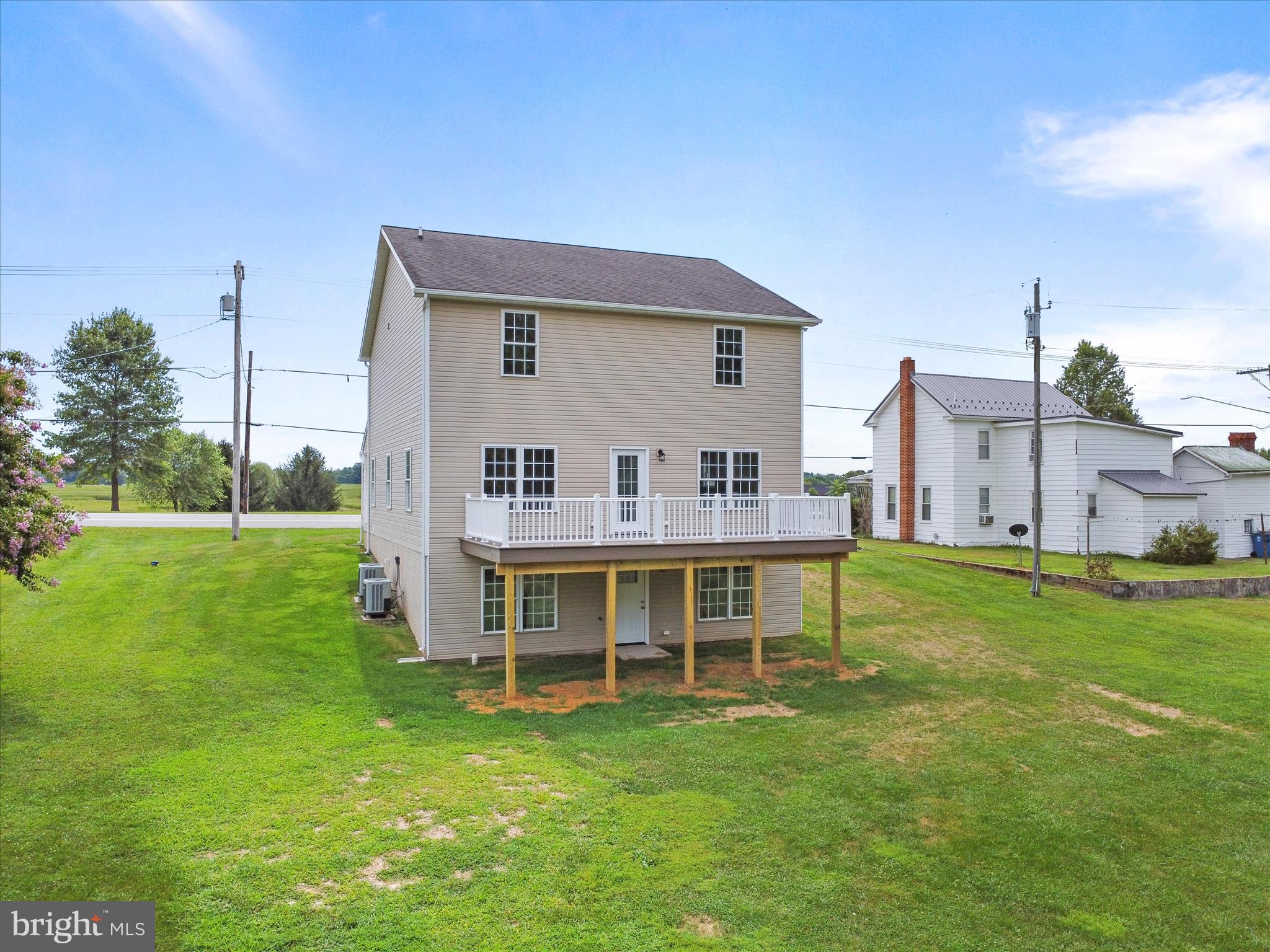 DOWNSVILLE - Residential