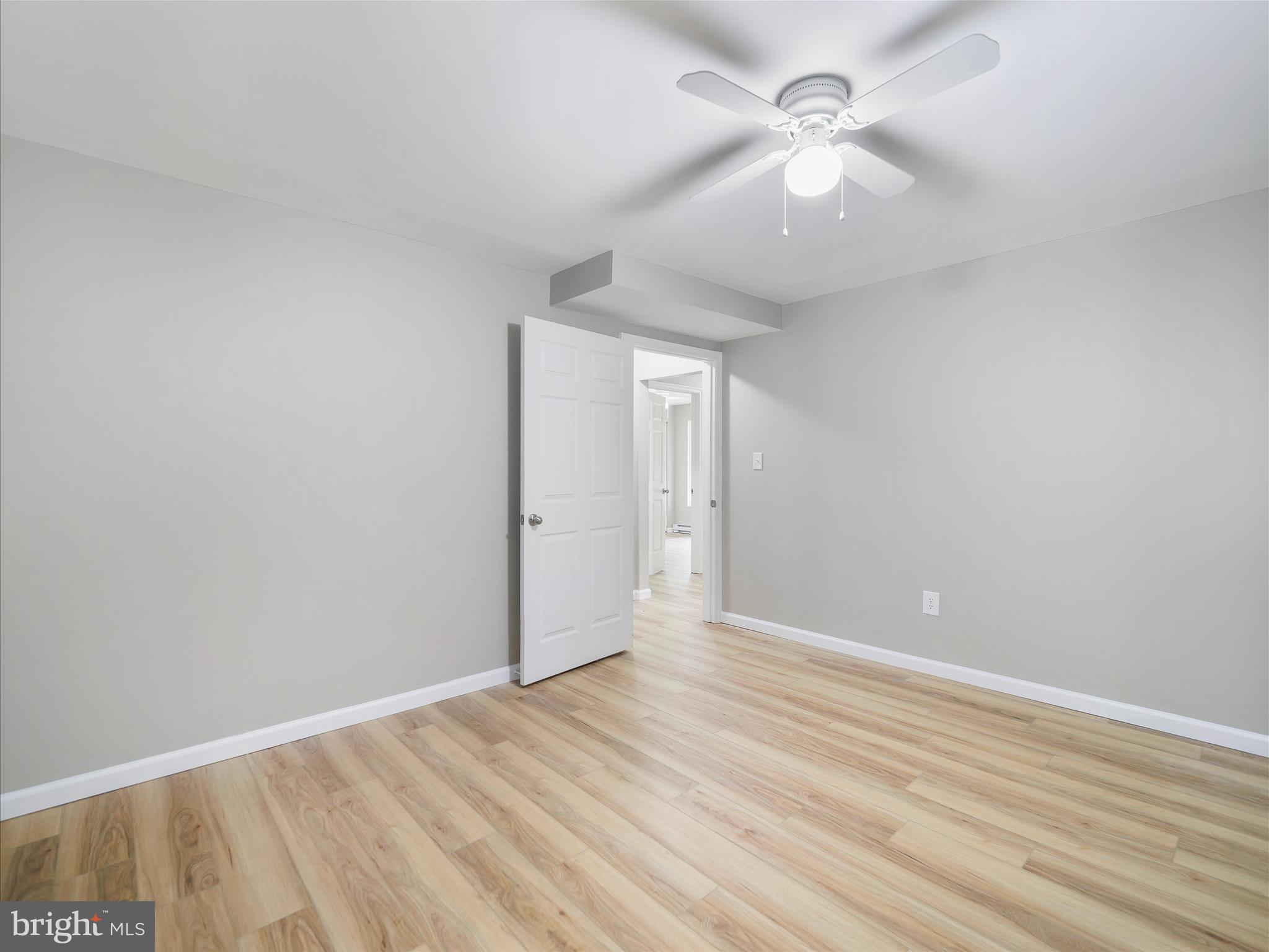 DOWNSVILLE - Residential