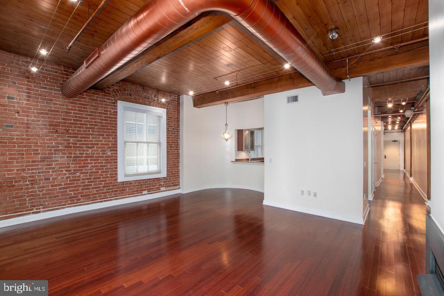 RITTENHOUSE SQUARE - Residential Lease