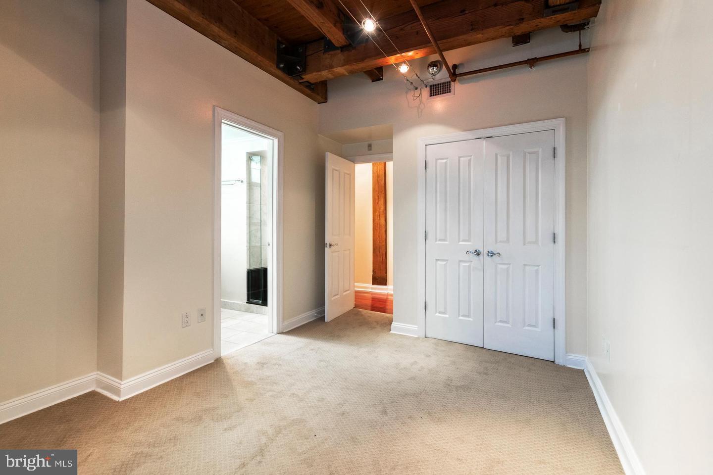 RITTENHOUSE SQUARE - Residential Lease