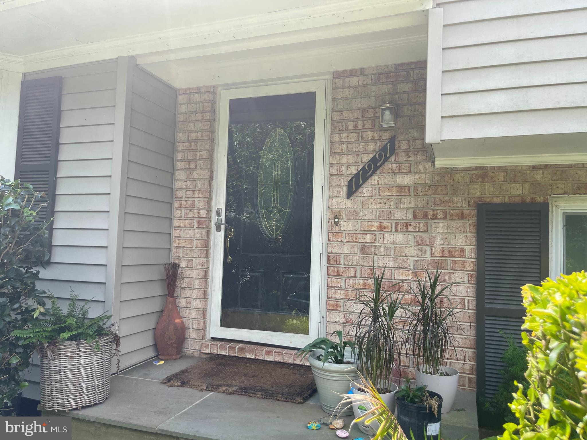 LAKE RIDGE - Residential Lease