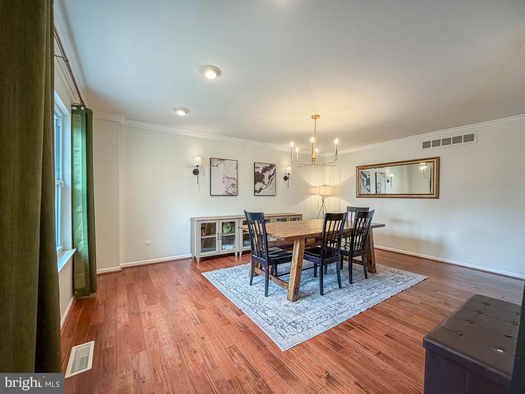 WOODLYN CROSSING - Residential