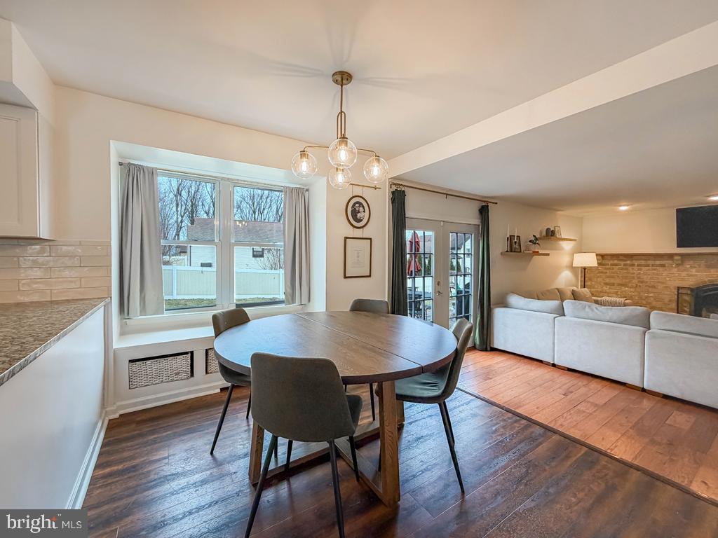 WOODLYN CROSSING - Residential