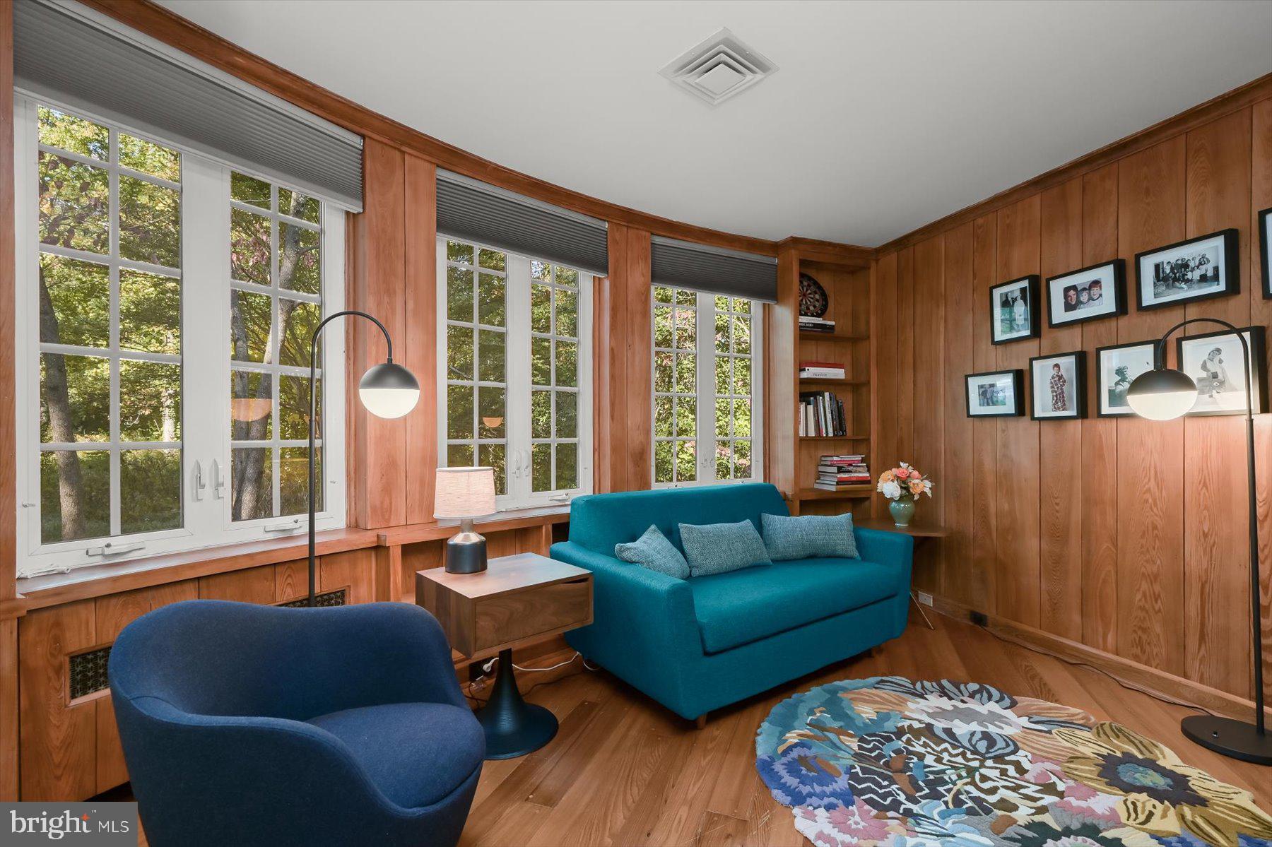 GIBSON ISLAND - Residential