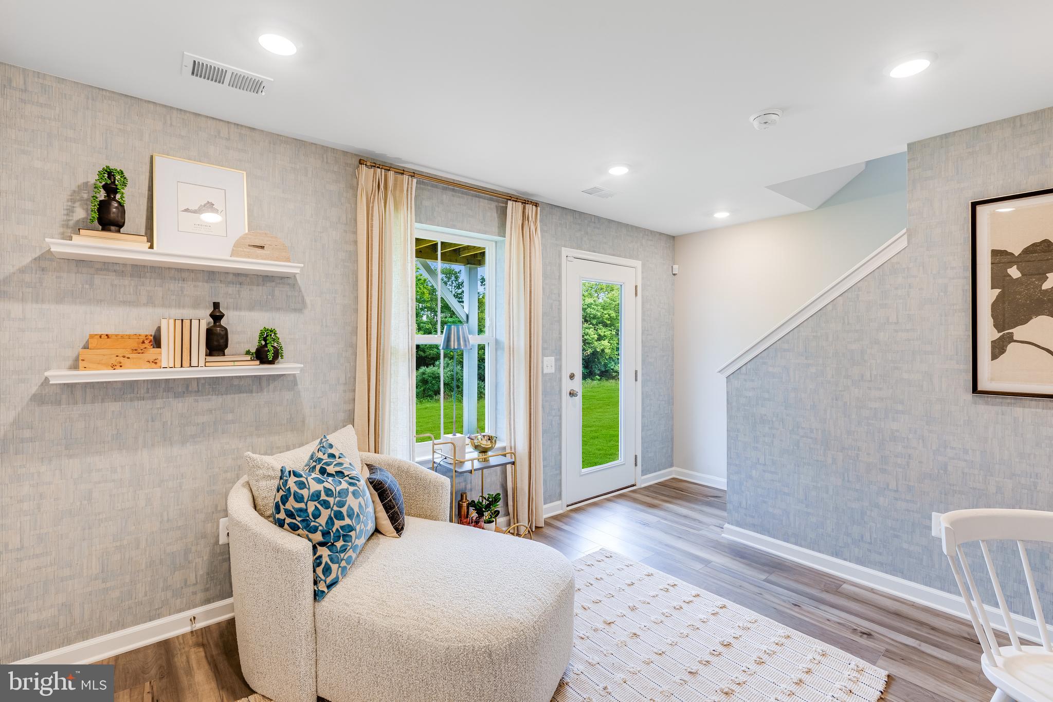 WILLOW GLEN - Residential Lease