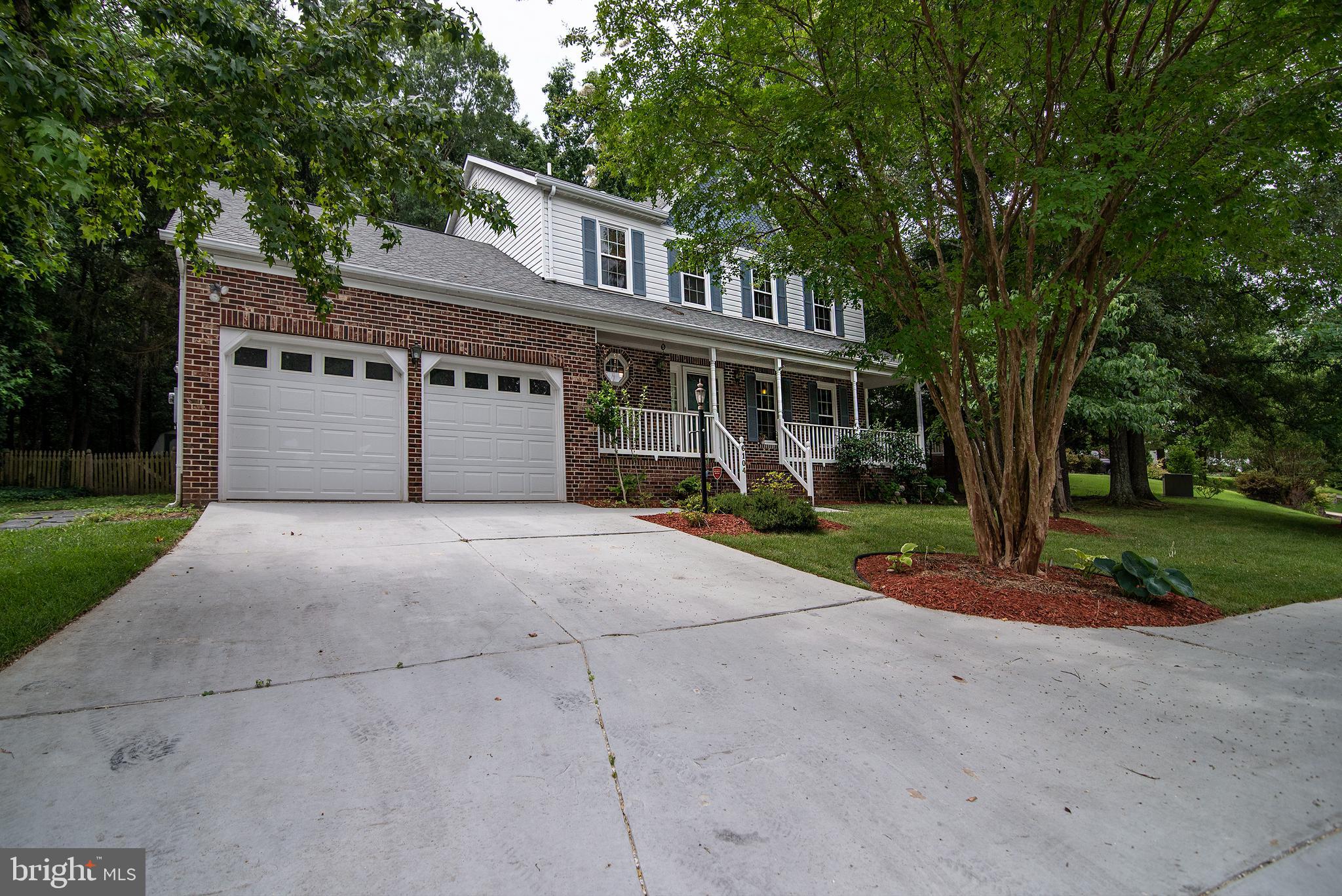 FOX POINT - Residential